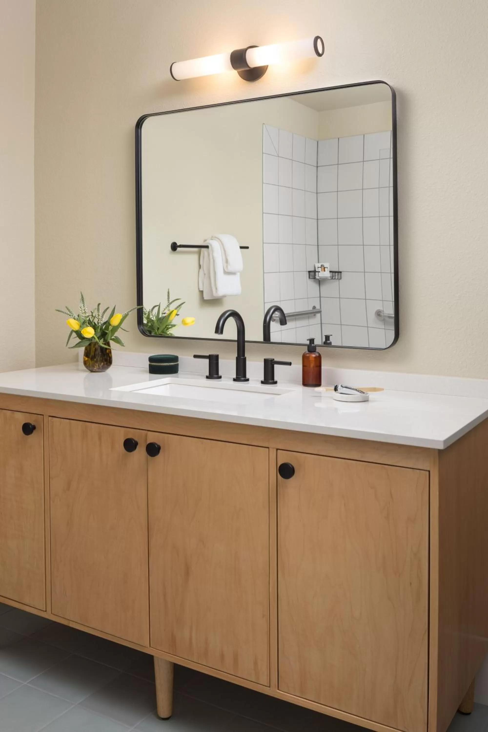 Bathroom in The Virginian Lodge