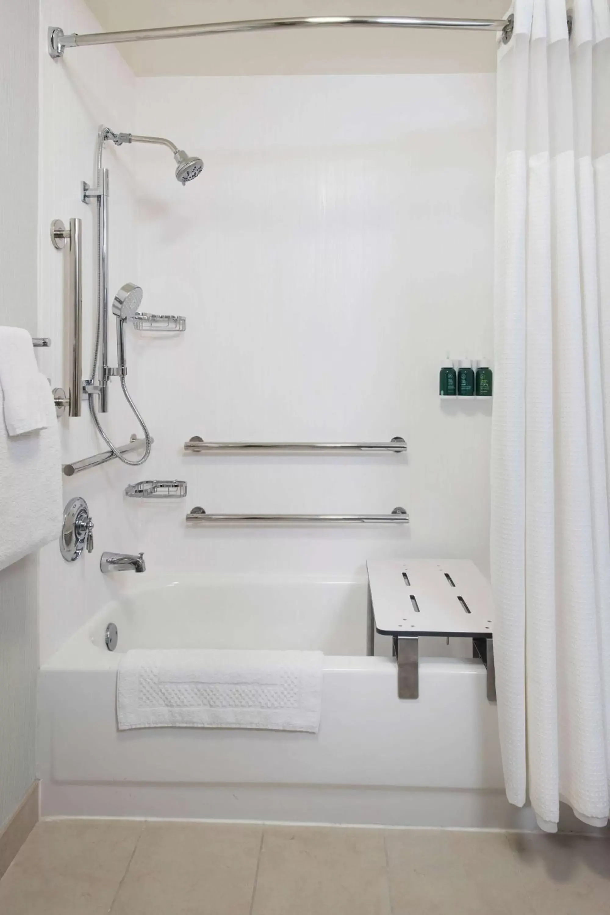 Bathroom in Sonesta Simply Suites Phoenix Scottsdale