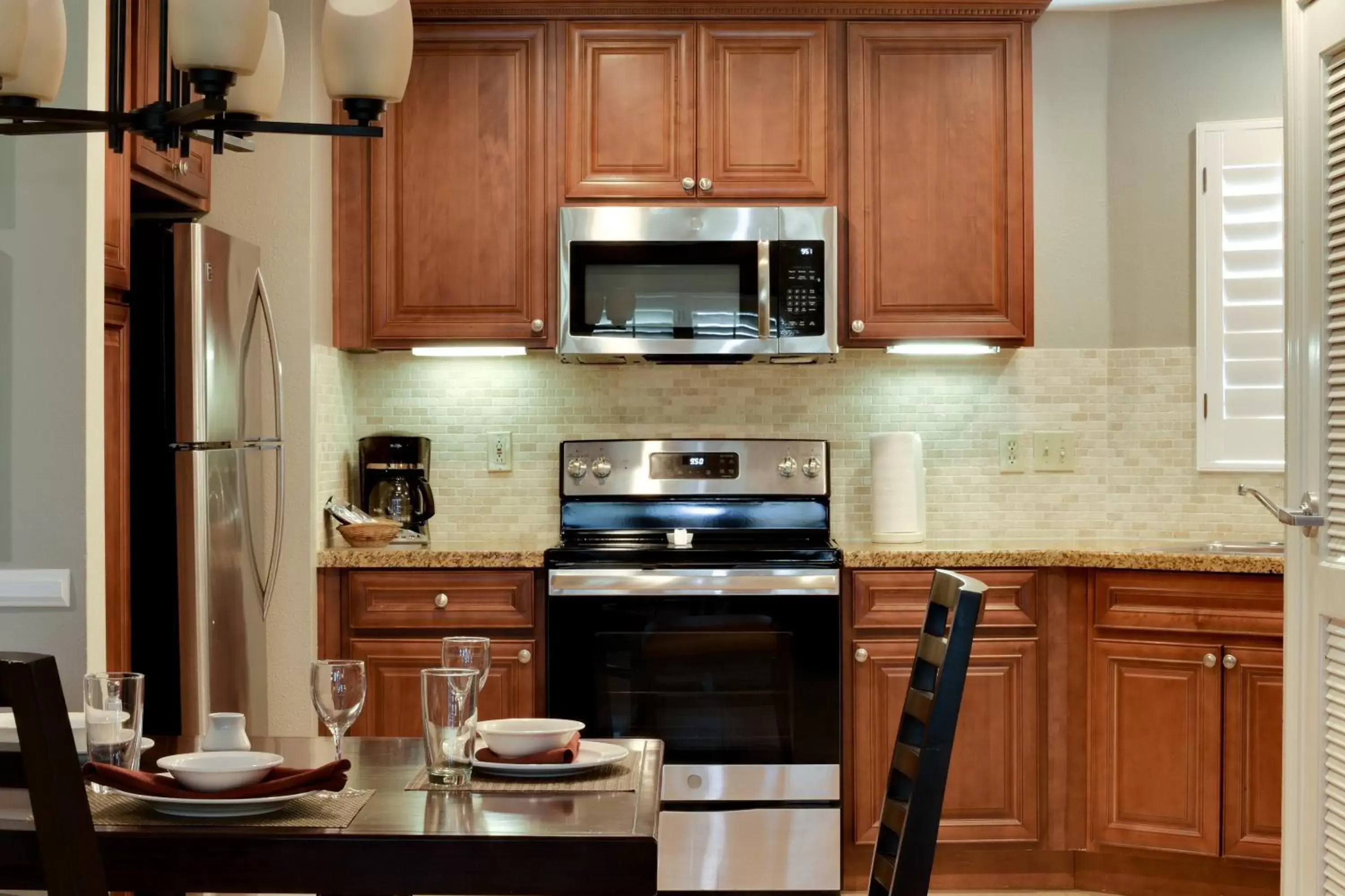 Kitchen or kitchenette, Kitchen/Kitchenette in Hyatt Vacation Club at the Welk