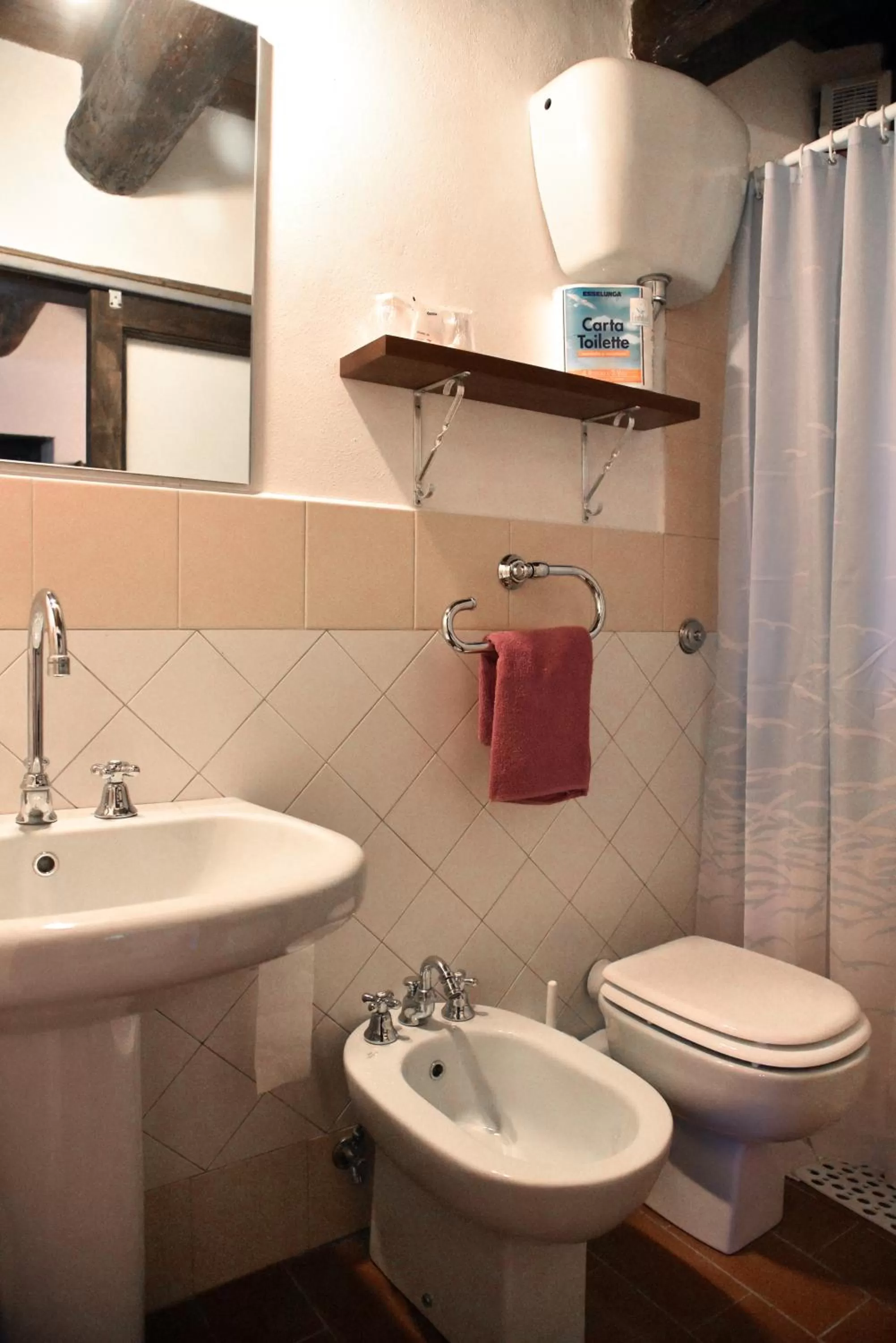 Toilet in Villa Belvedere