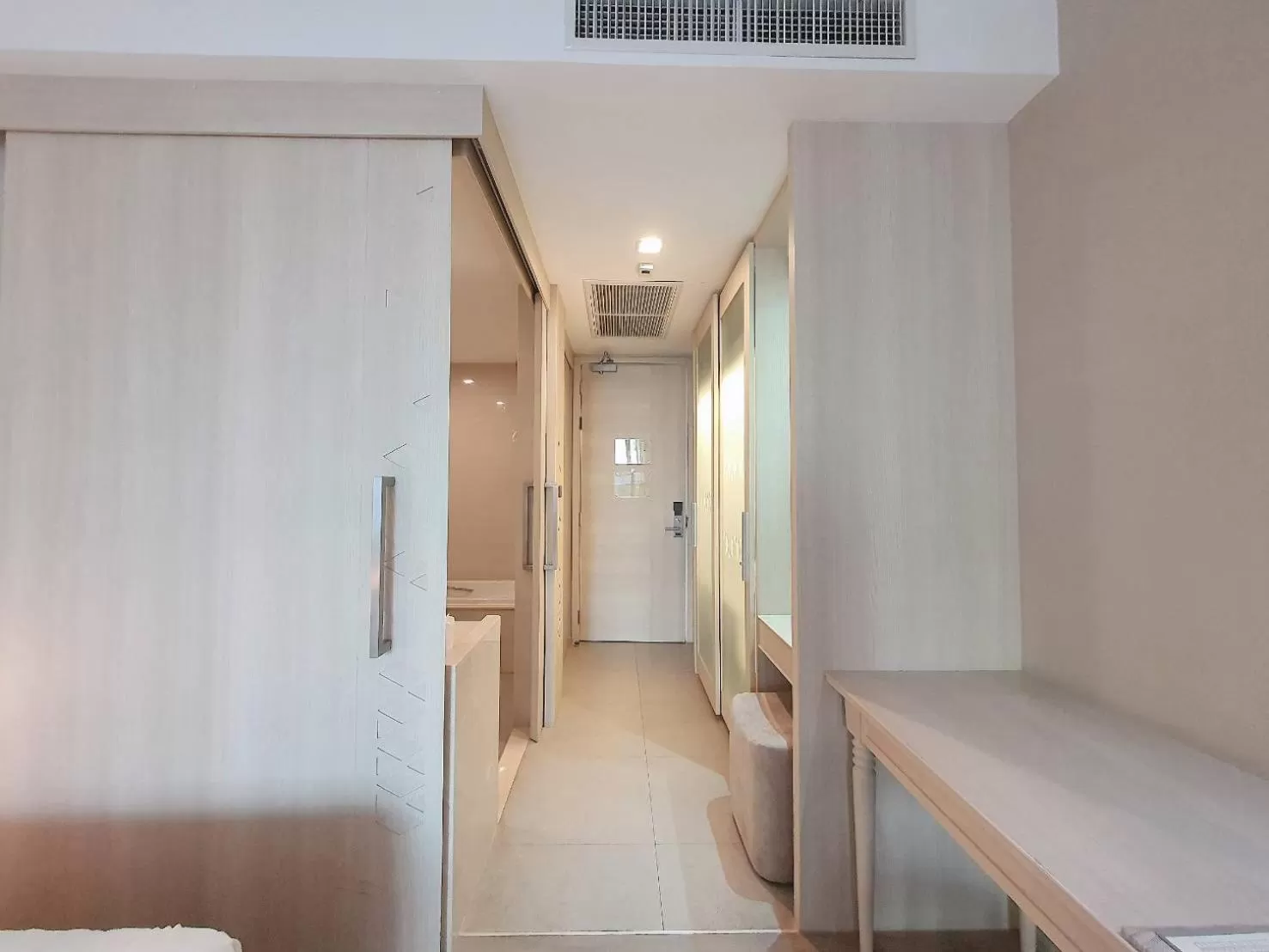 Bedroom, Bed in Ana Park Residence