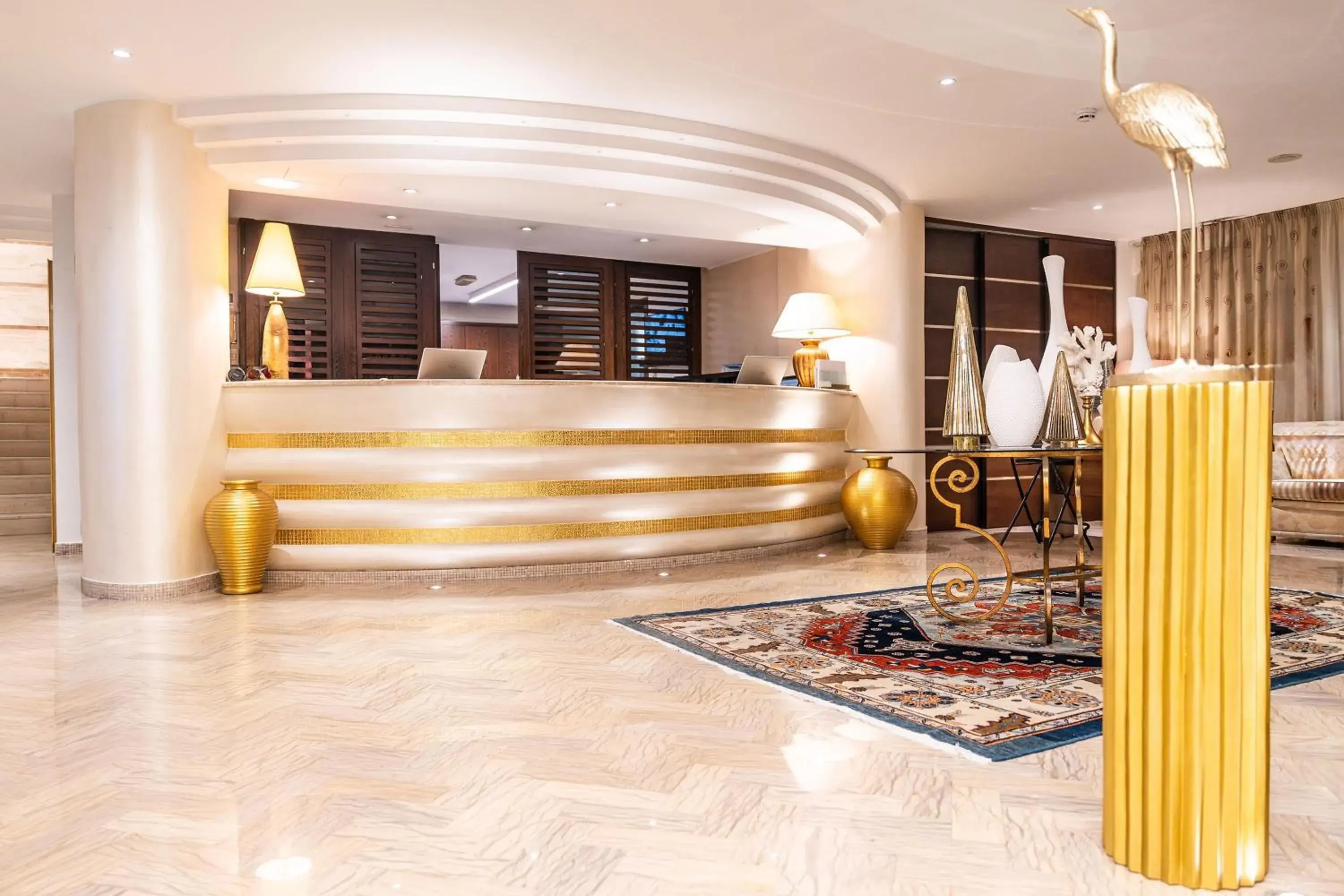 Lobby or reception in Hotel Tiffany's Lobby or reception in Hotel Tiffany's