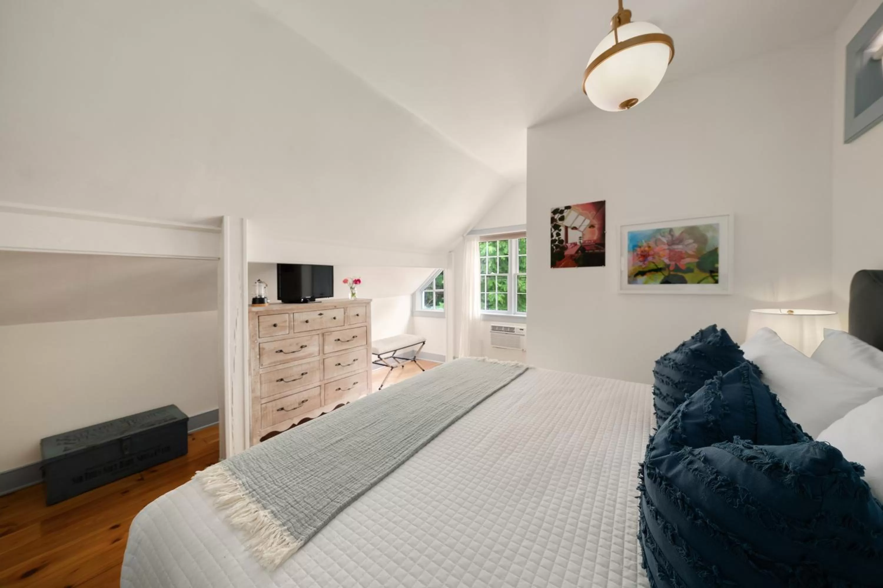 Bedroom, Bed in Inn at Silver Maple Farm