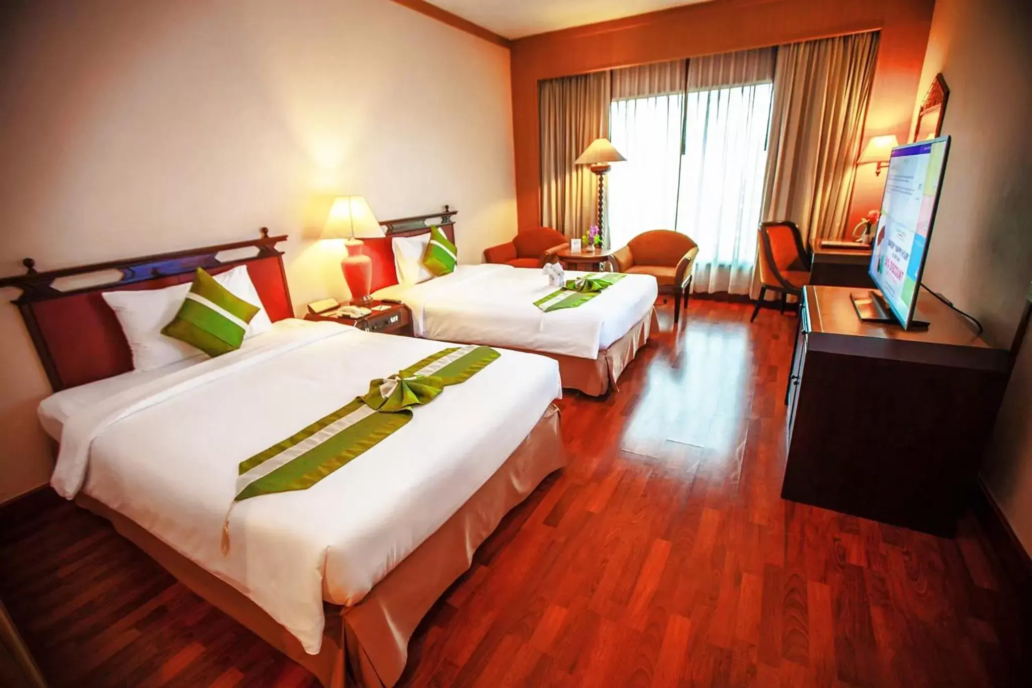 Bed in Chiangmai Grandview Hotel & Convention Center - SHA Extra Plus