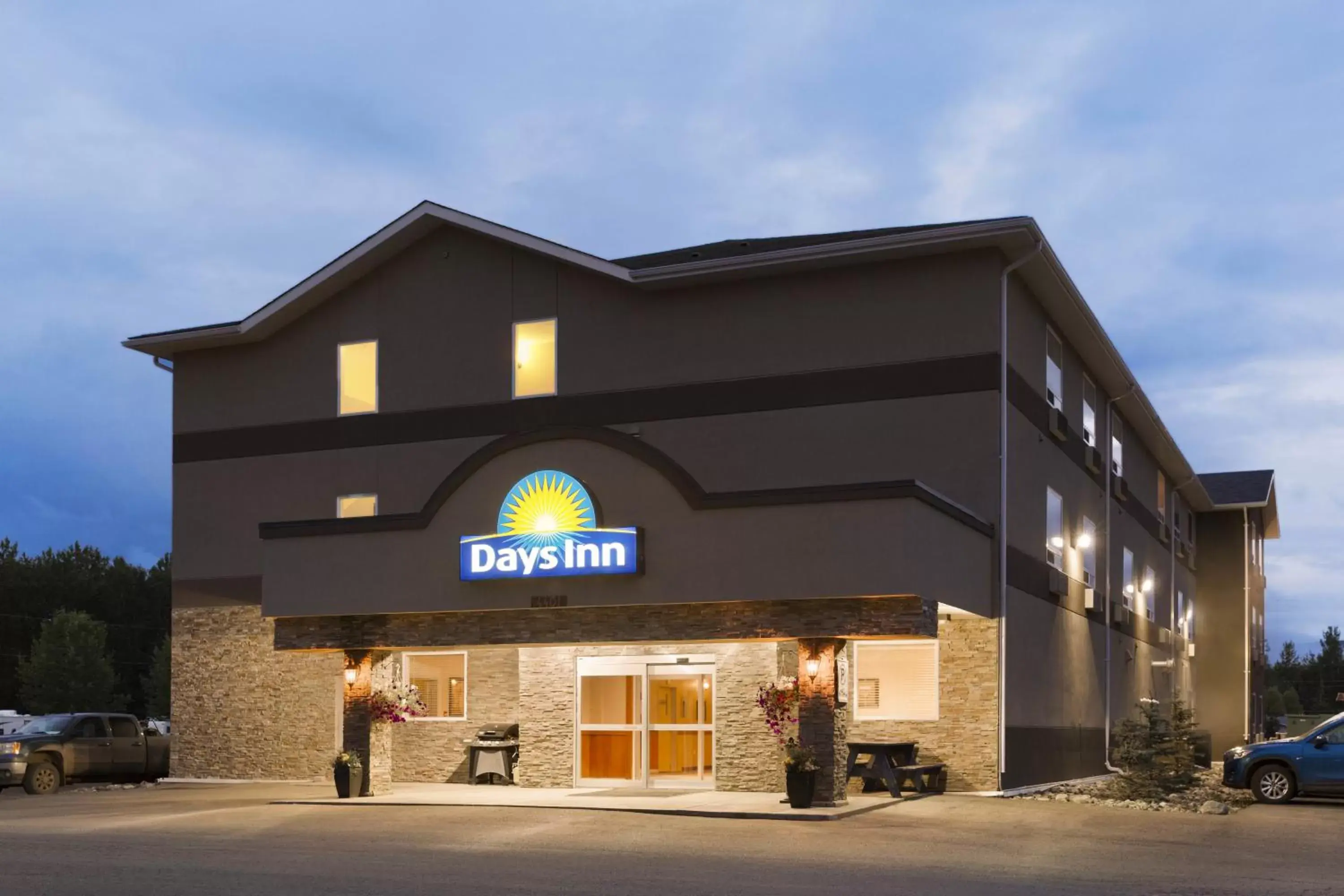 Facade/entrance in Days Inn by Wyndham Chetwynd Facade/entrance in Days Inn by Wyndham Chetwynd