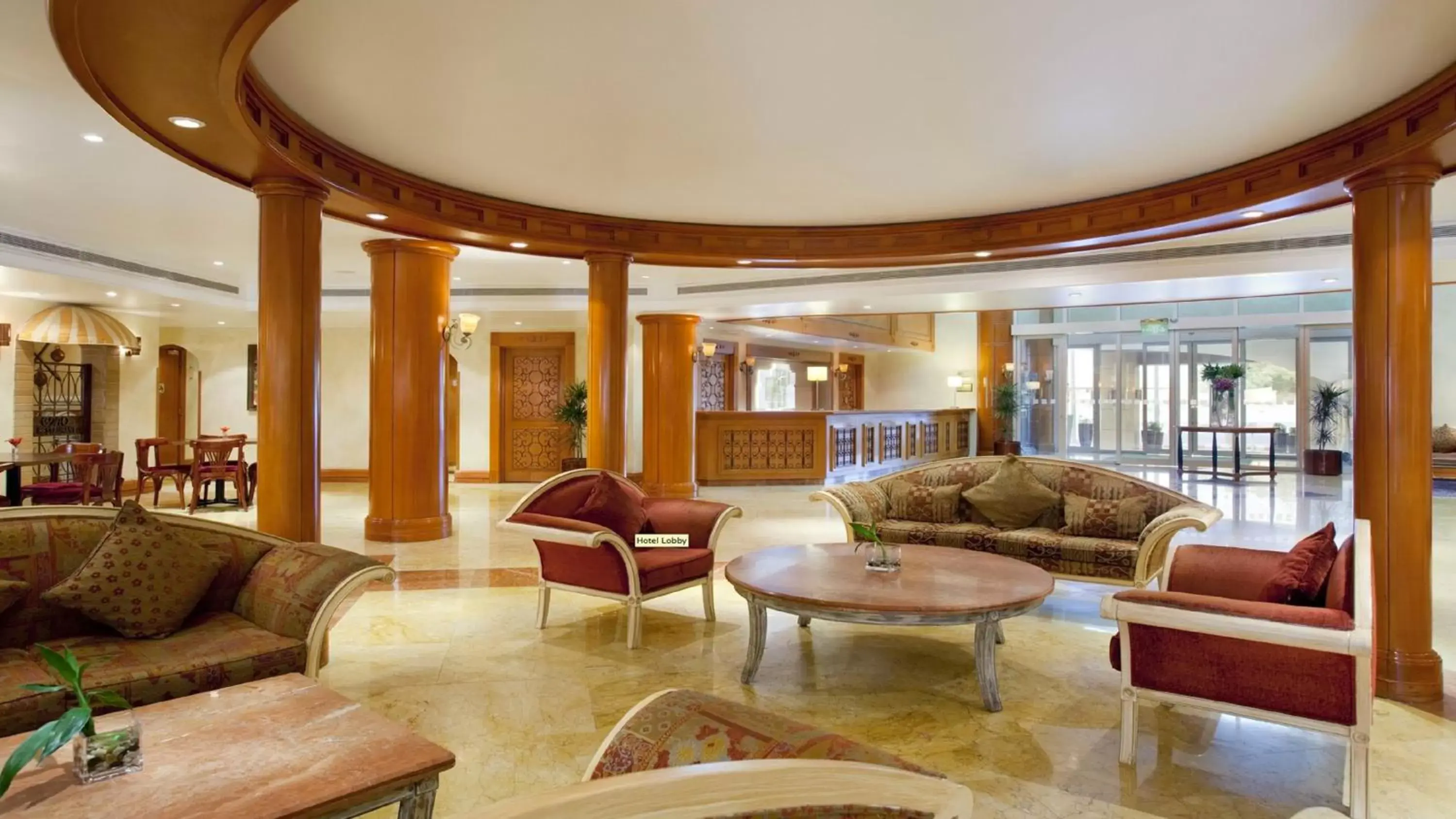 Property building, Lobby/Reception in Holiday Inn Al Khobar, an IHG Hotel