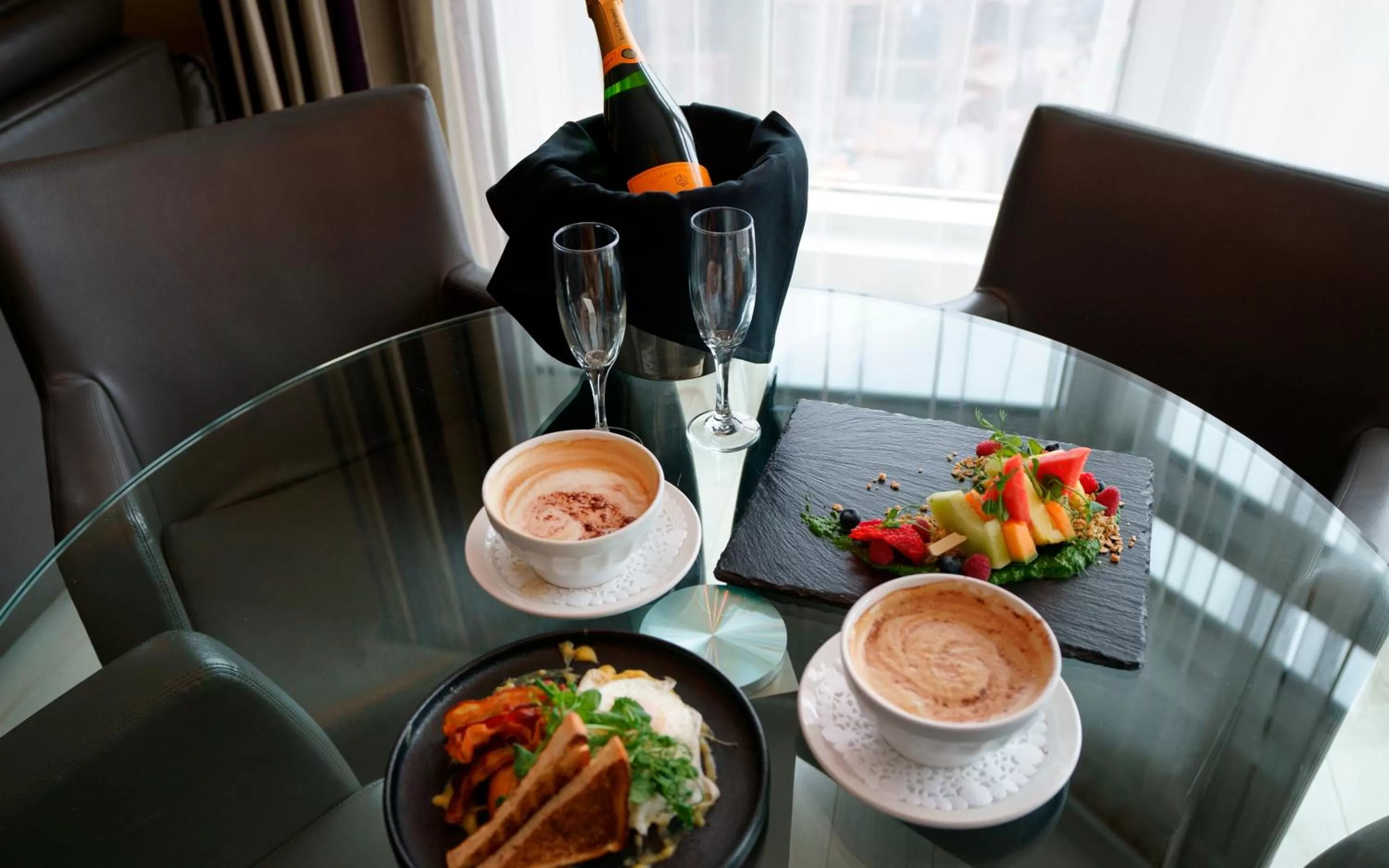 Food in Hôtel Palace Royal Centre-Ville Québec par JARO