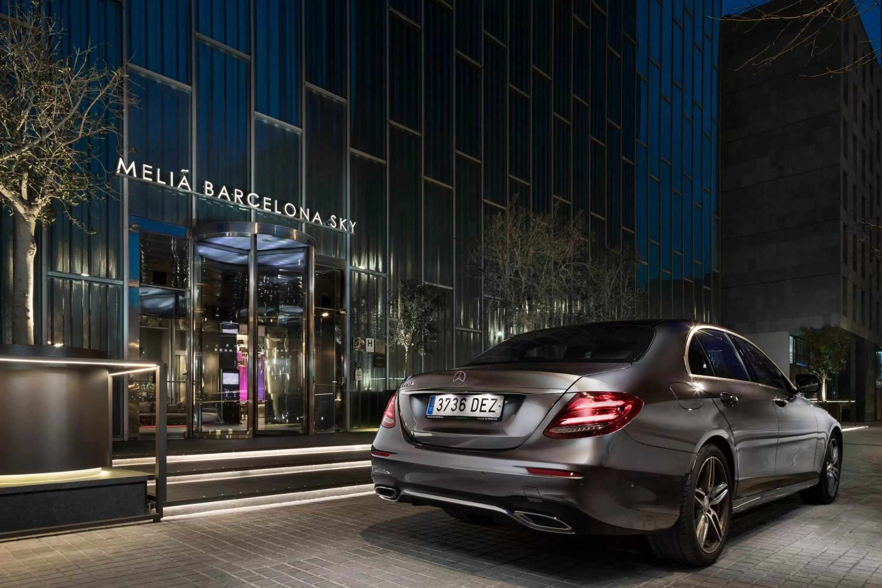Facade/entrance in Melia Barcelona Sky 4* Sup