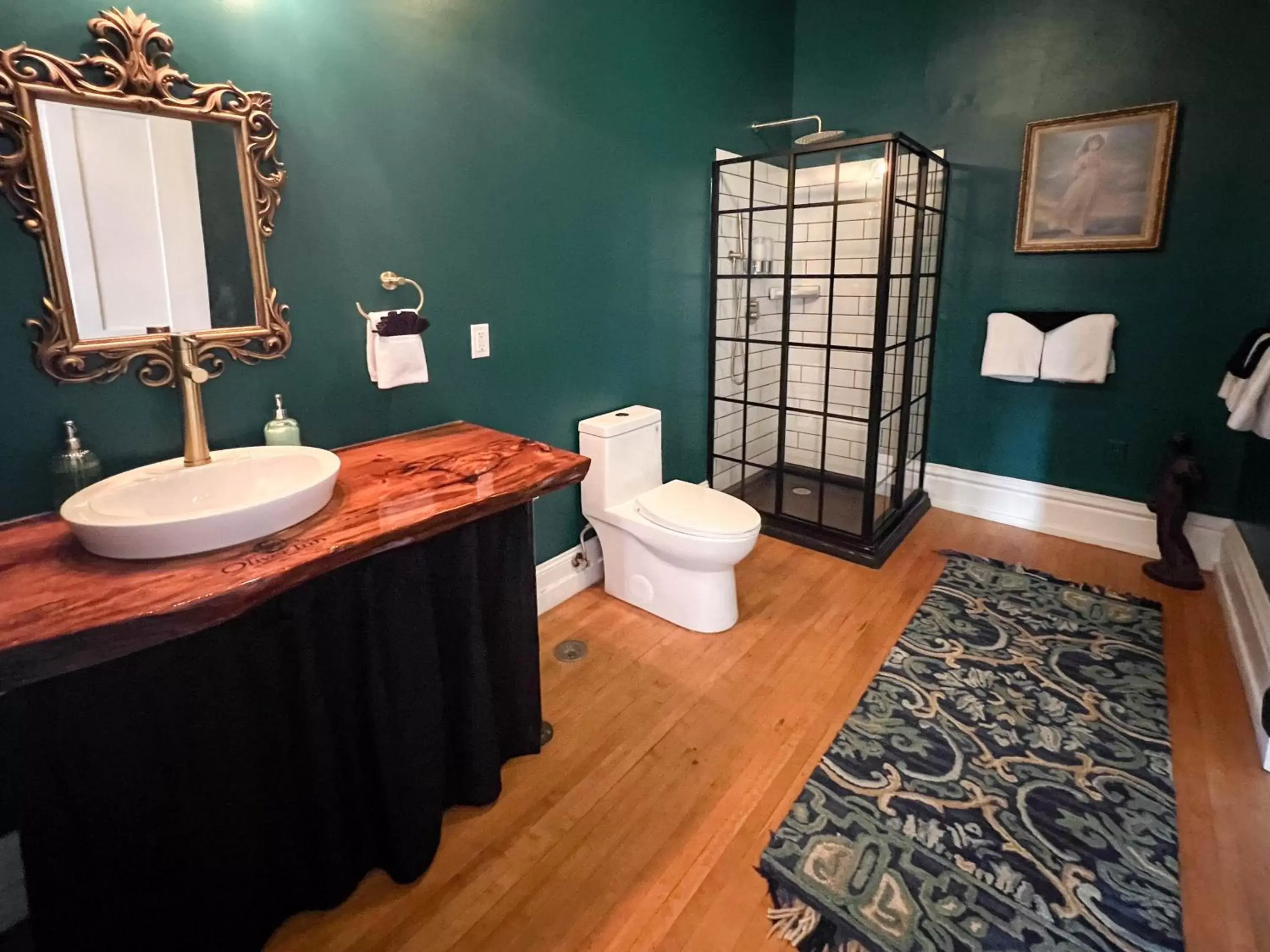 Shower, Bathroom in The Oliver Inn