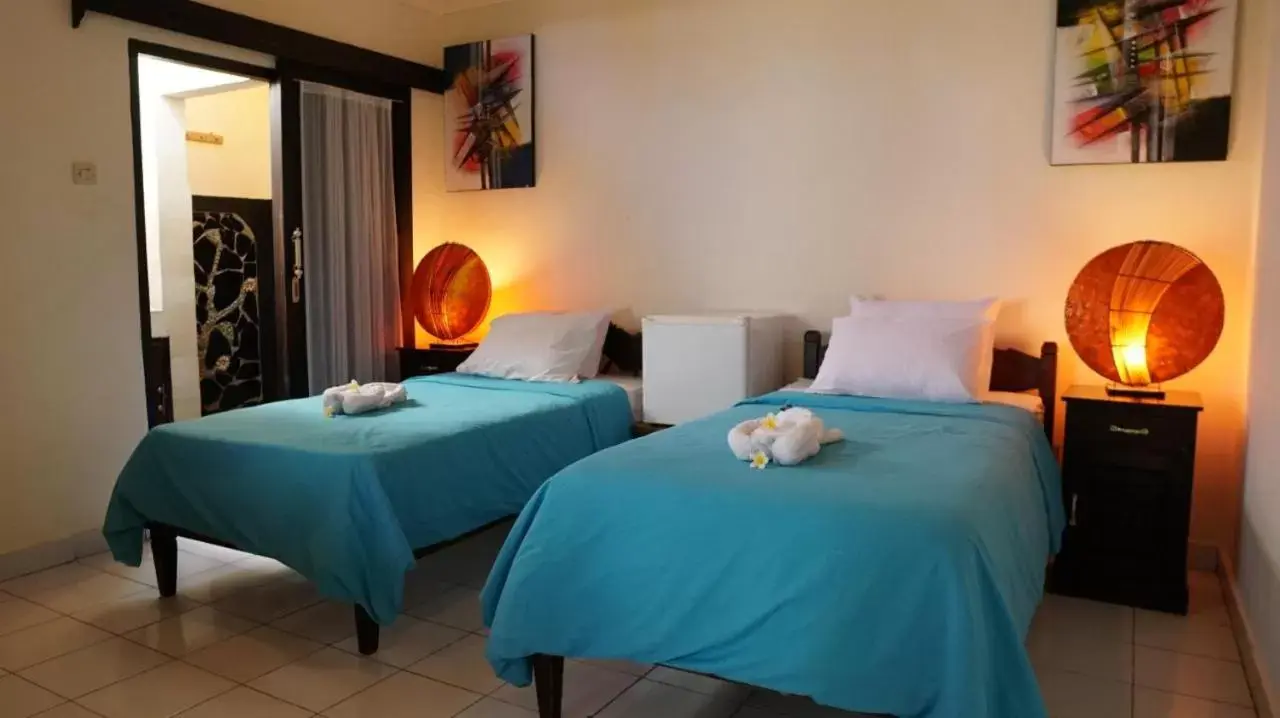 Standard Double Room with Fan in Hotel Suma Standard Double Room with Fan in Hotel Suma