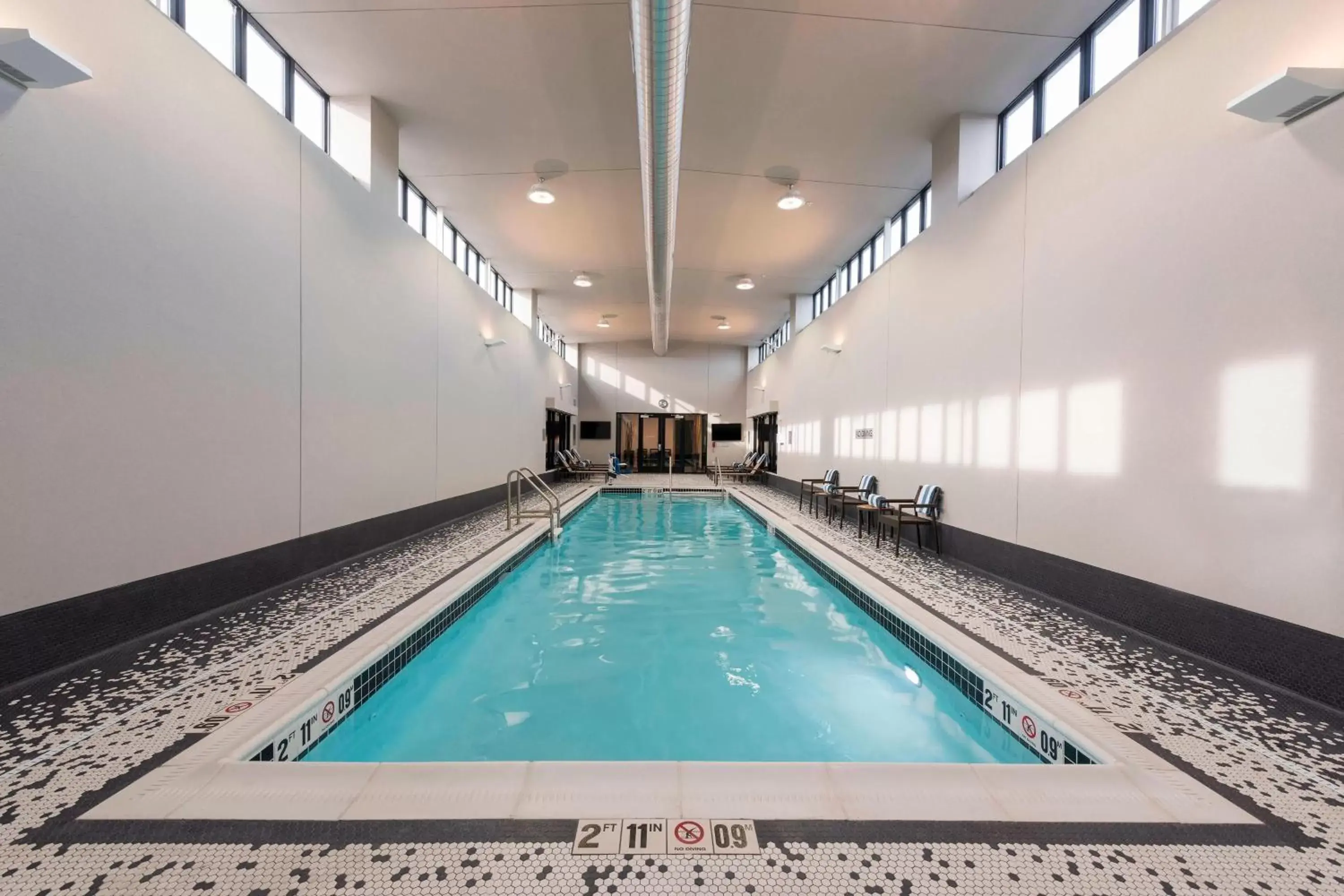 Swimming Pool in Courtyard by Marriott Waterloo Cedar Falls