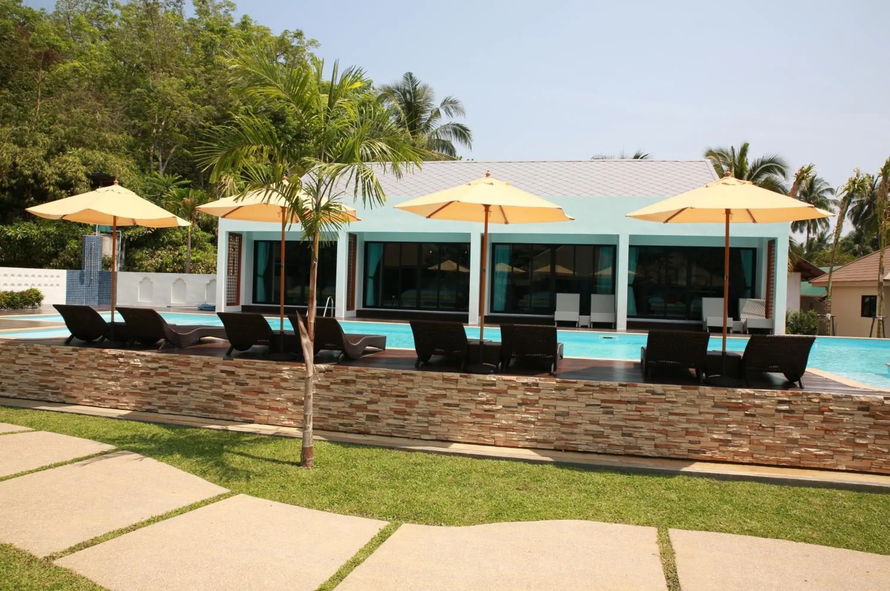 Balcony/Terrace, Swimming Pool in Mook Lamai Resort and Spa