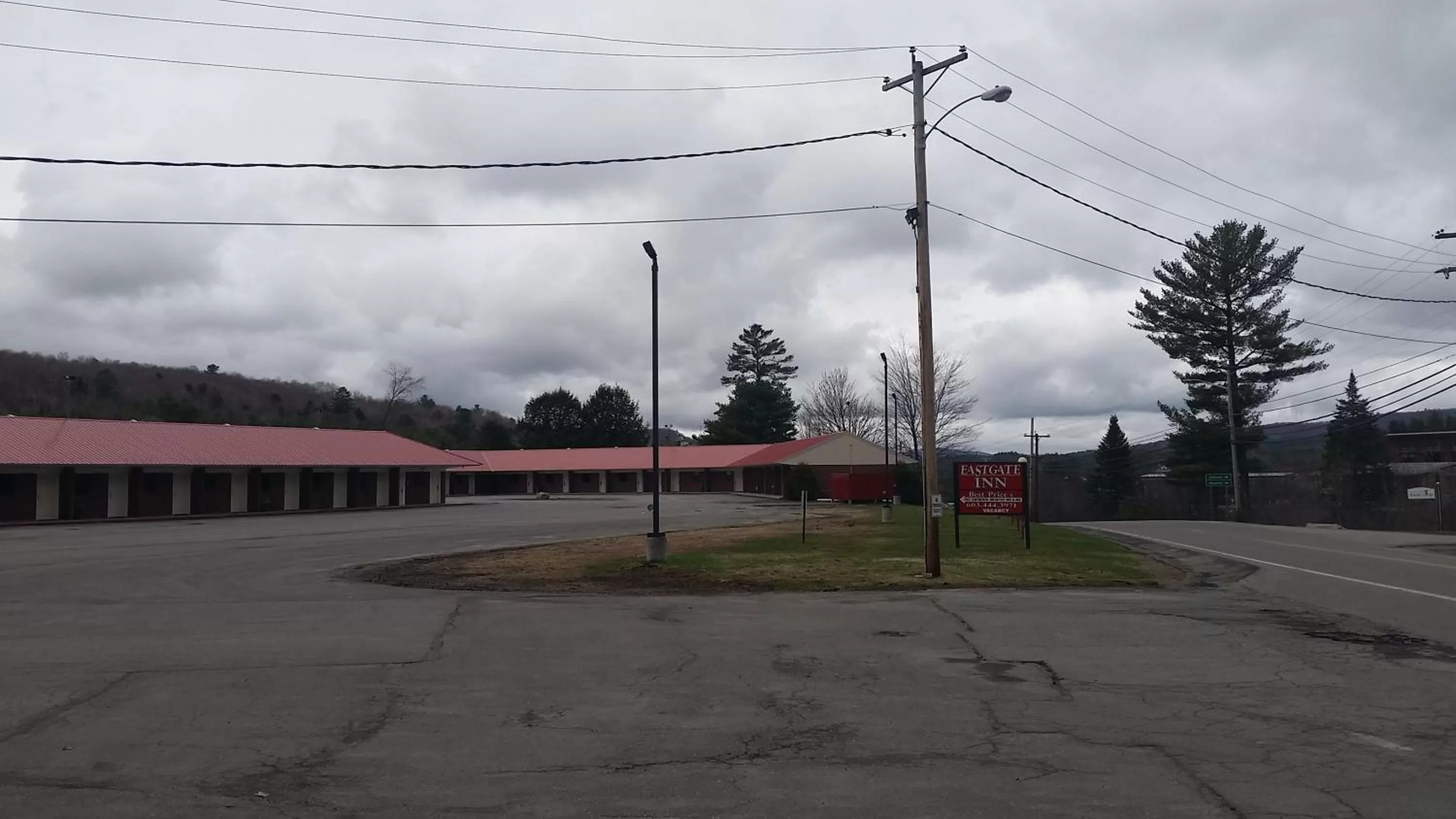 Property building in EastGate Inn