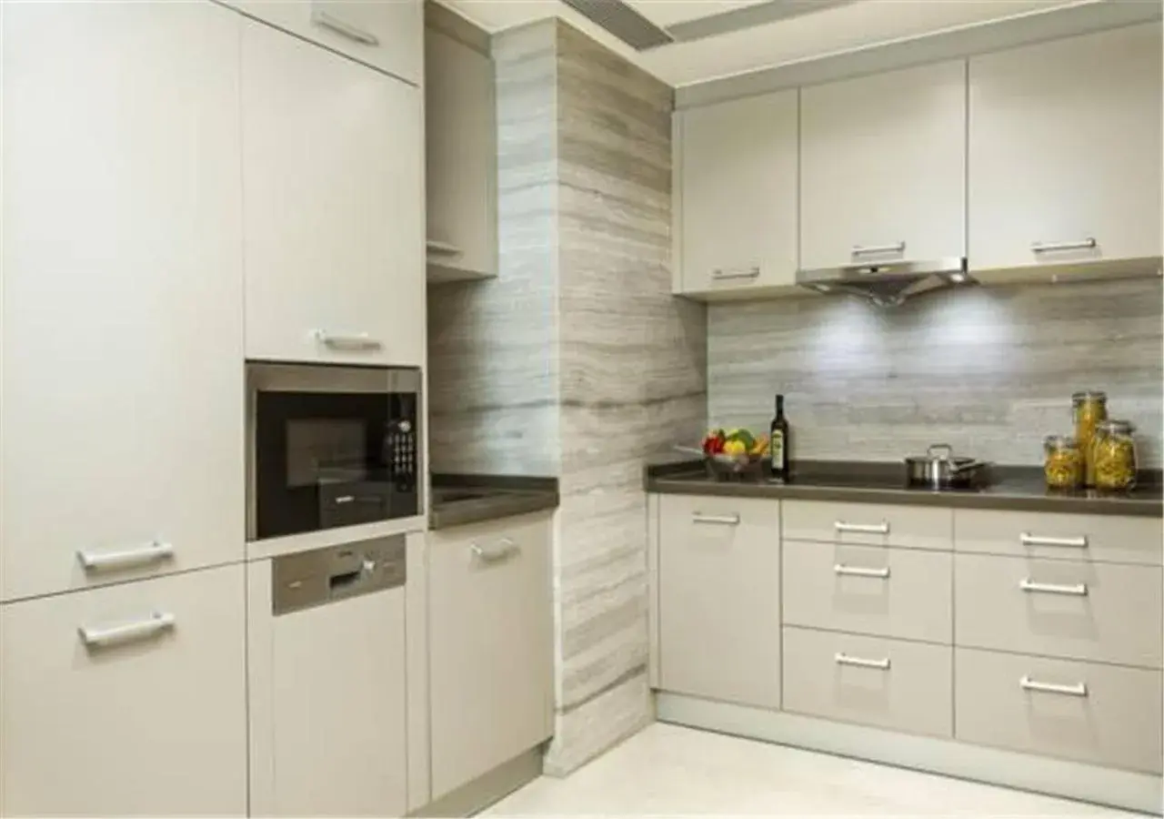 Kitchen or kitchenette, Kitchen/Kitchenette in Ascott Riverside Garden Beijing