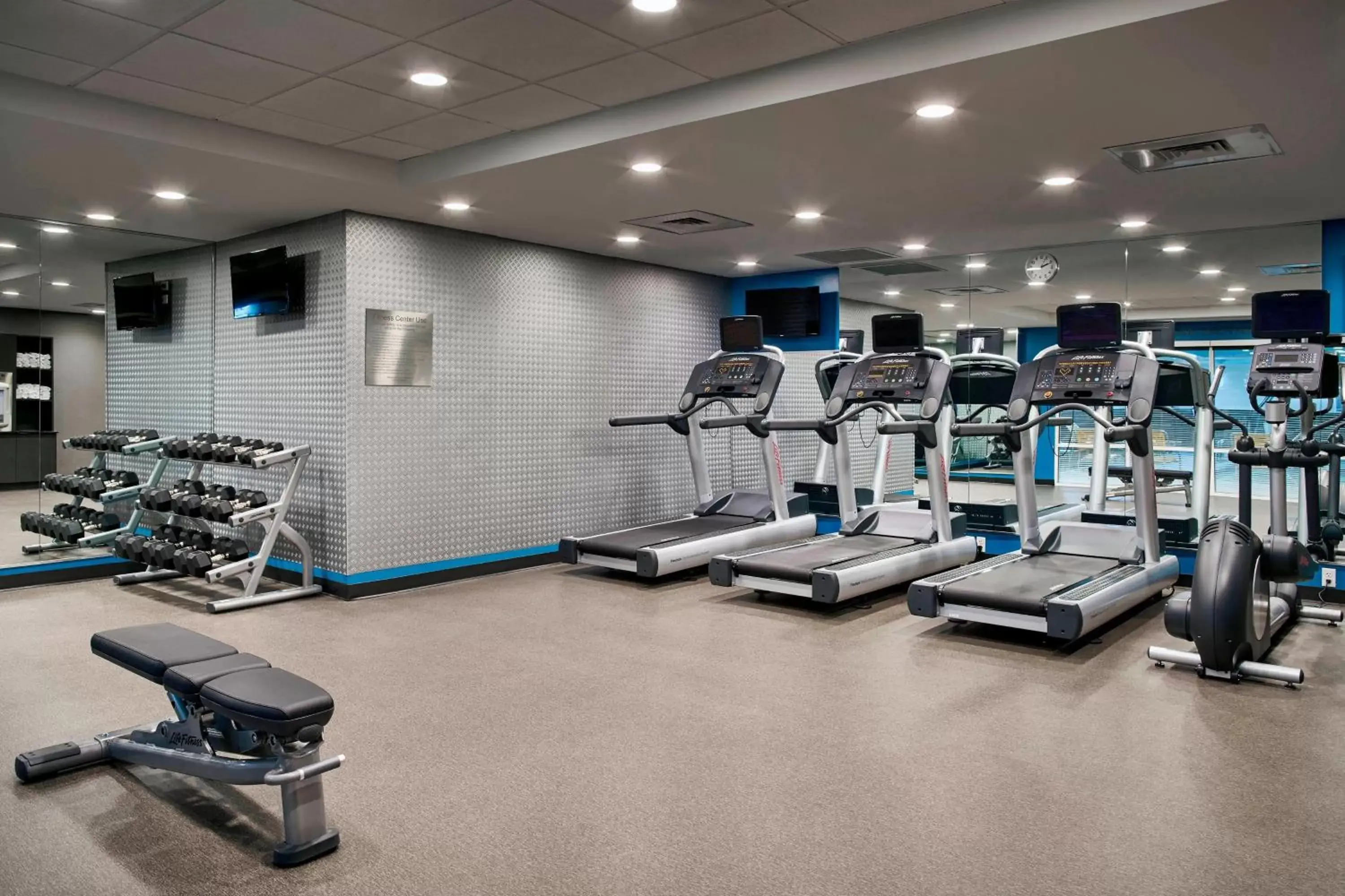 Fitness centre/facilities, Fitness Center/Facilities in Fairfield Inn & Suites by Marriott Alexandria,Virginia