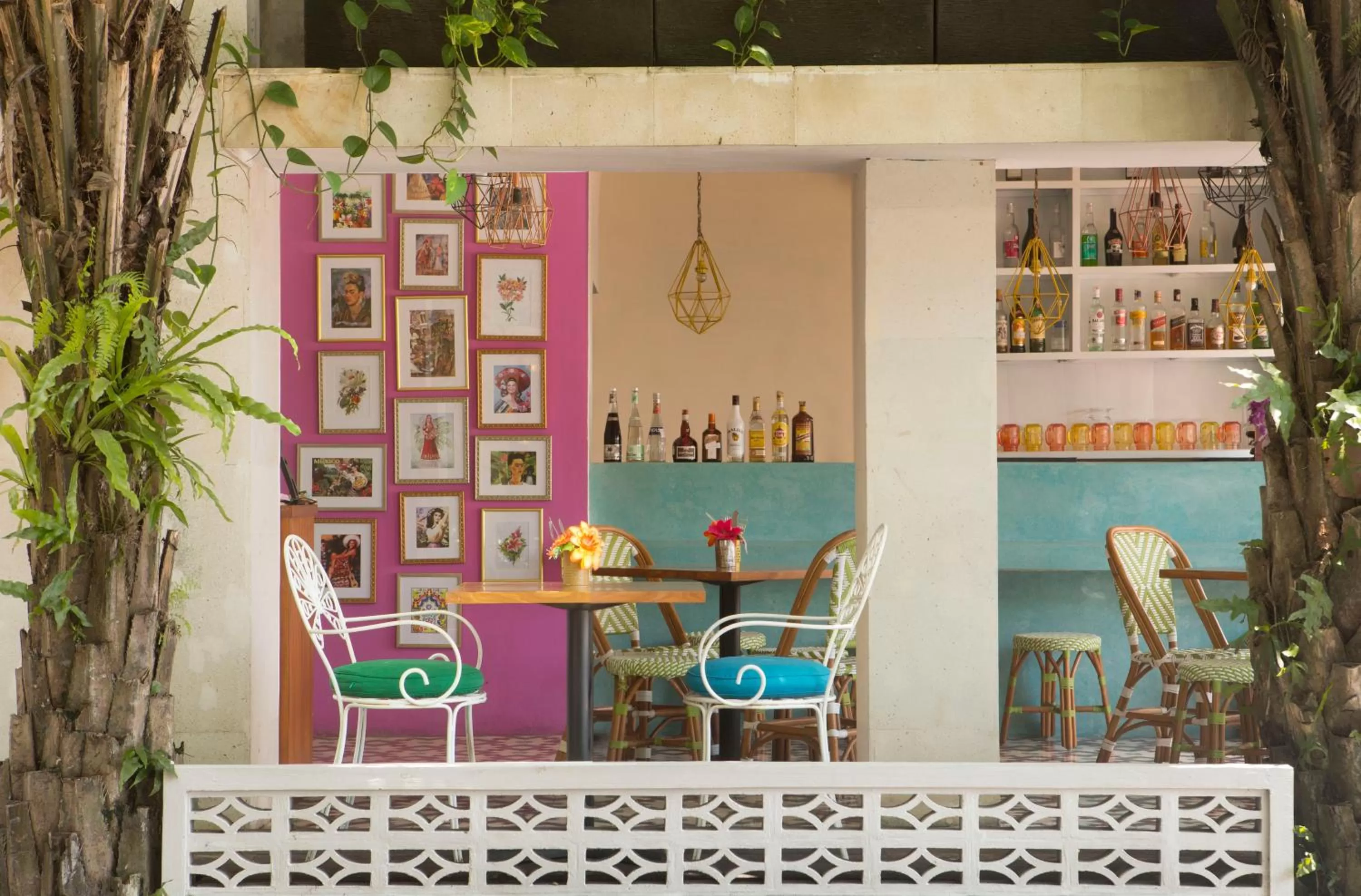 Restaurant/places to eat in Ubud Village Hotel