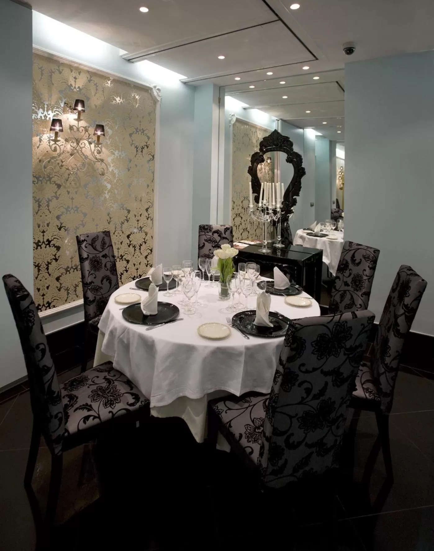 Restaurant/places to eat in Artheus Carmelitas Salamanca