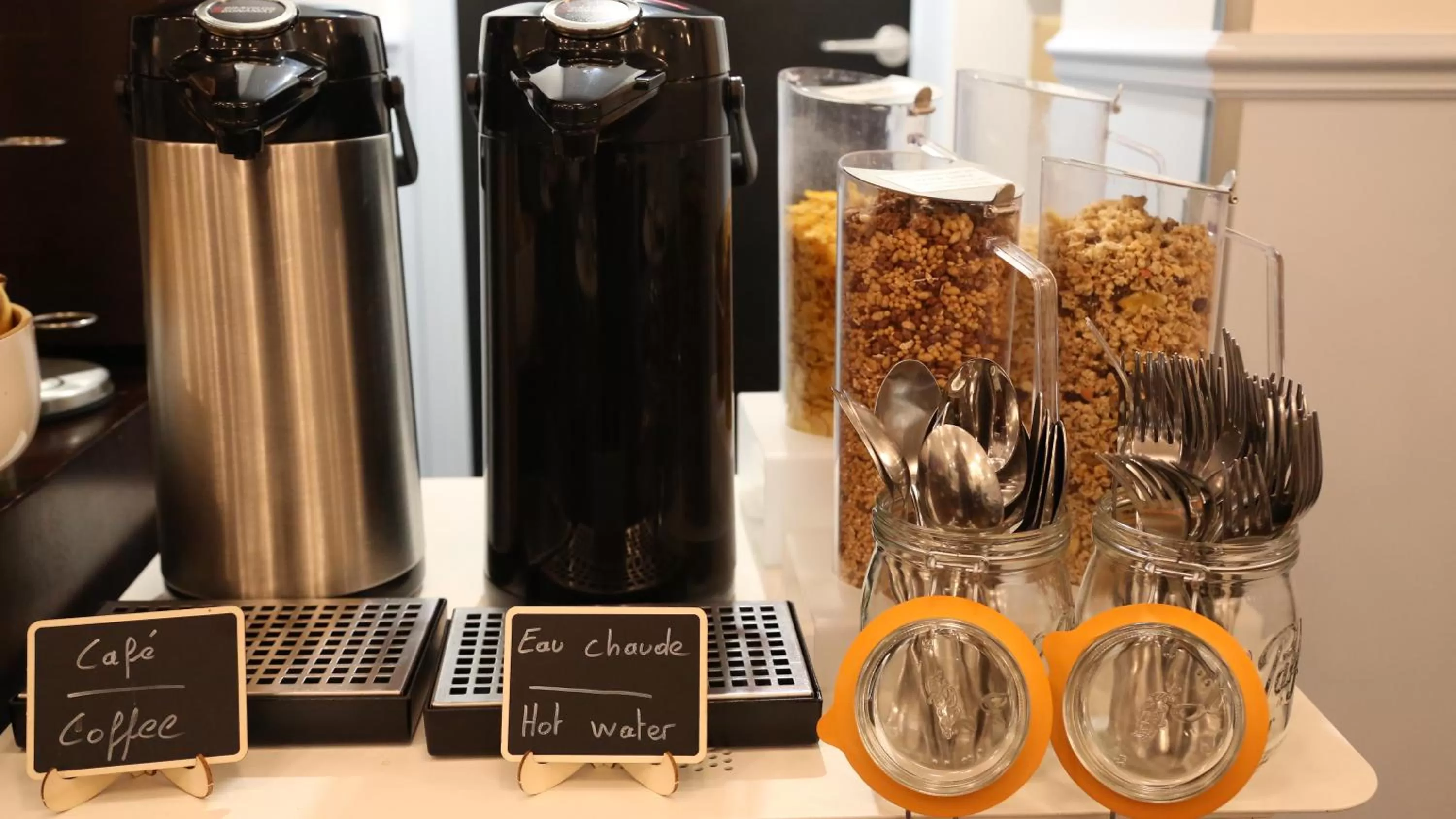 Buffet breakfast in Stella Etoile