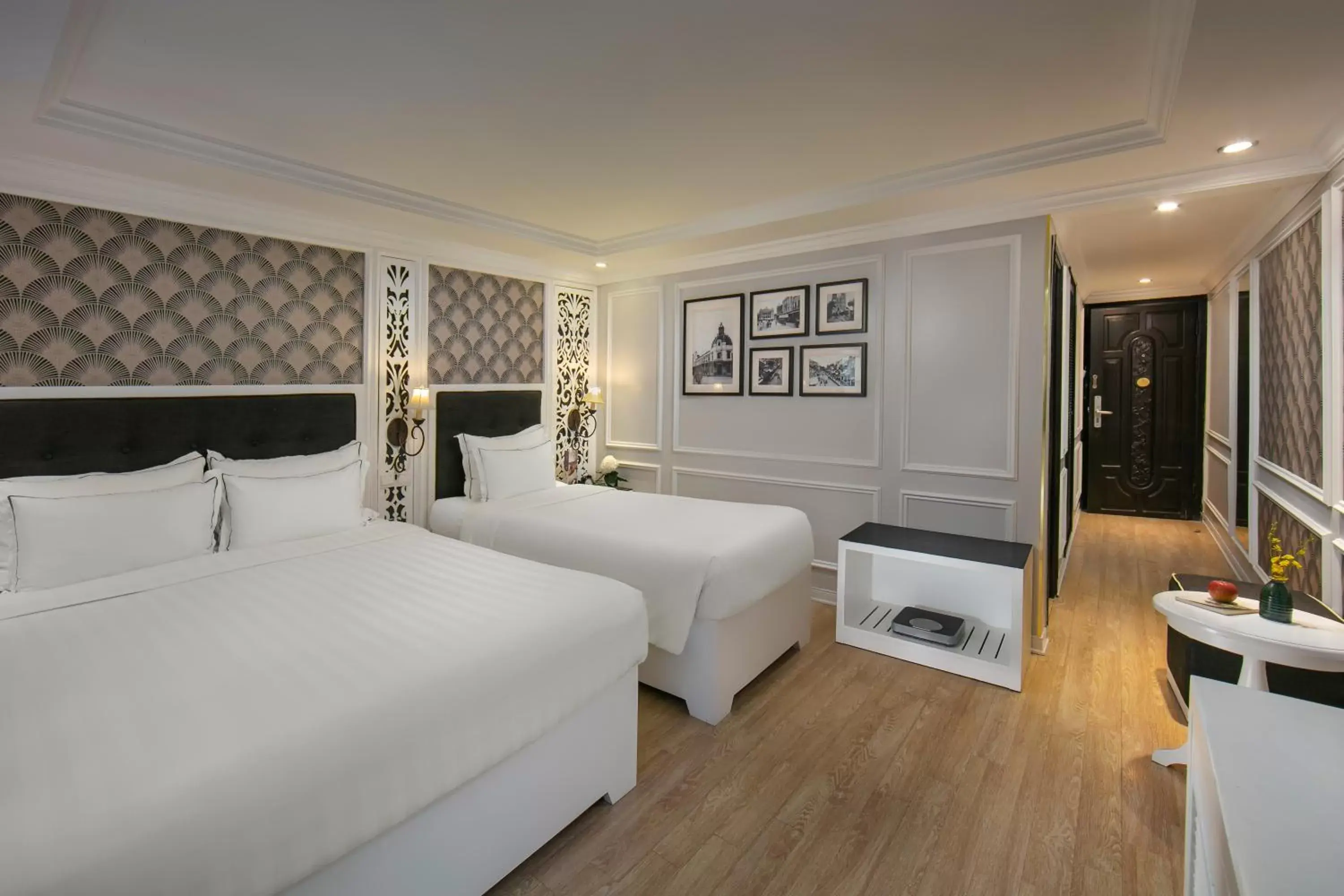 Photo of the whole room, Bed in Lavender Central Hotel & Spa Hanoi Photo of the whole room, Bed in Lavender Central Hotel & Spa Hanoi