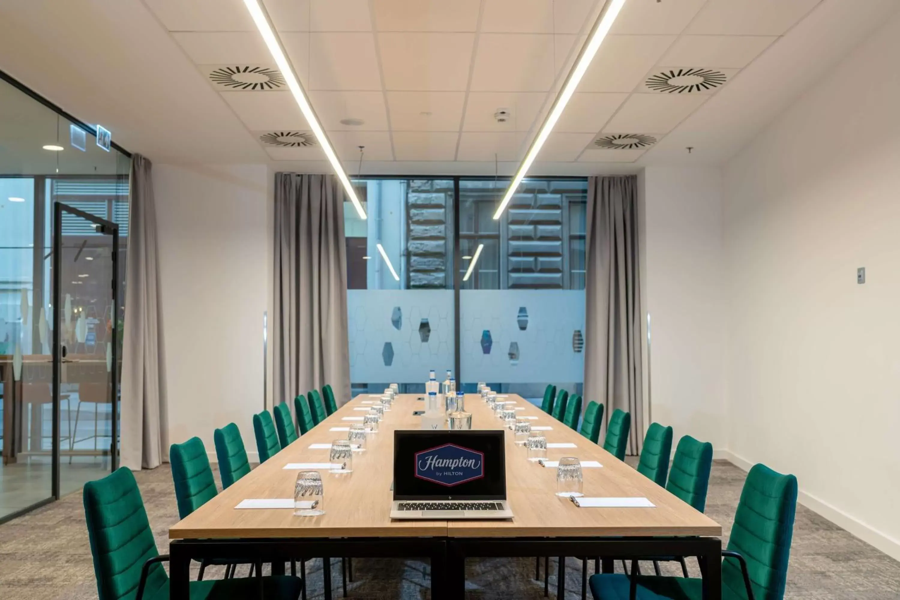 Meeting/conference room in Hampton By Hilton Budapest City Centre