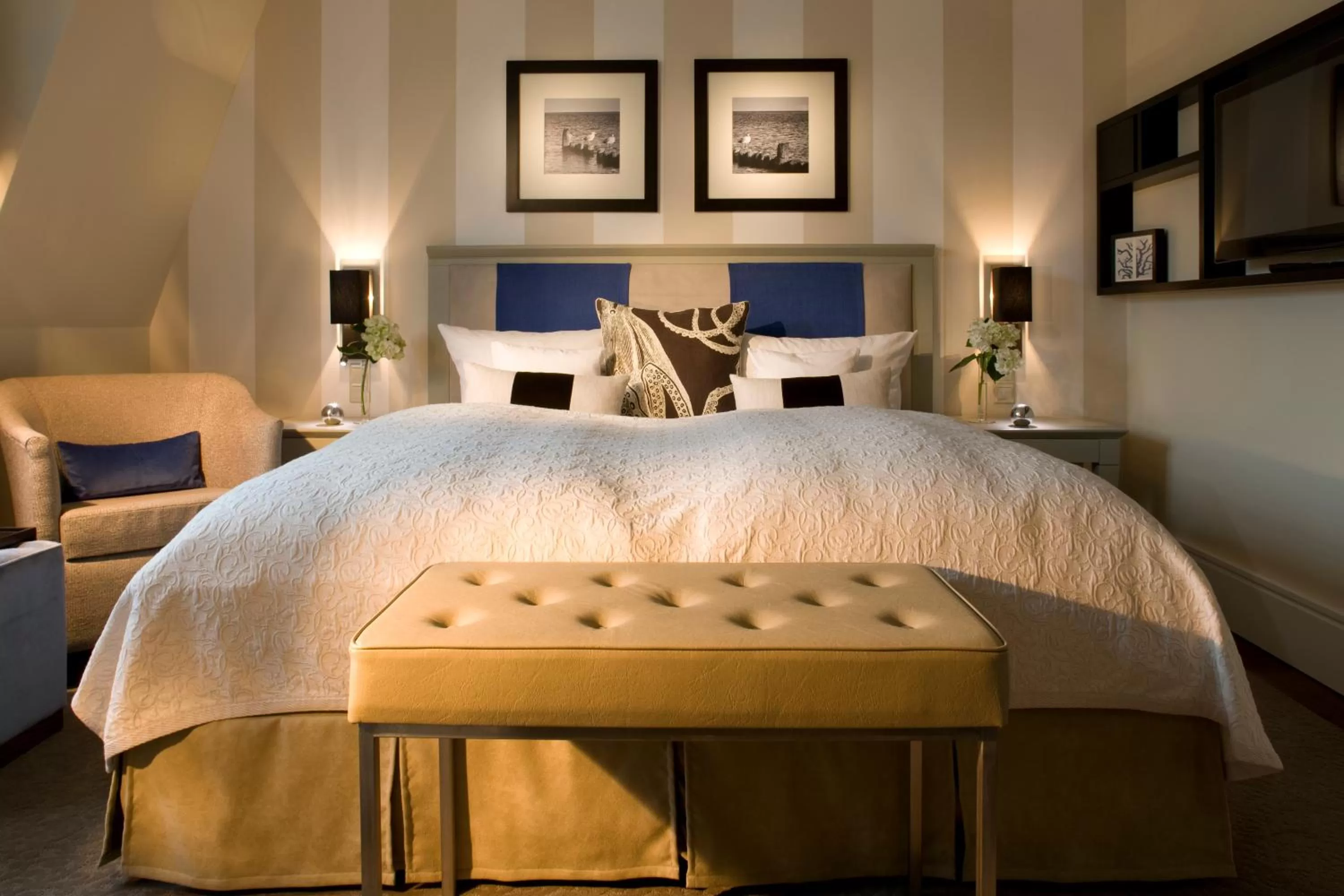 Bed in Strandhotel Ostseeblick