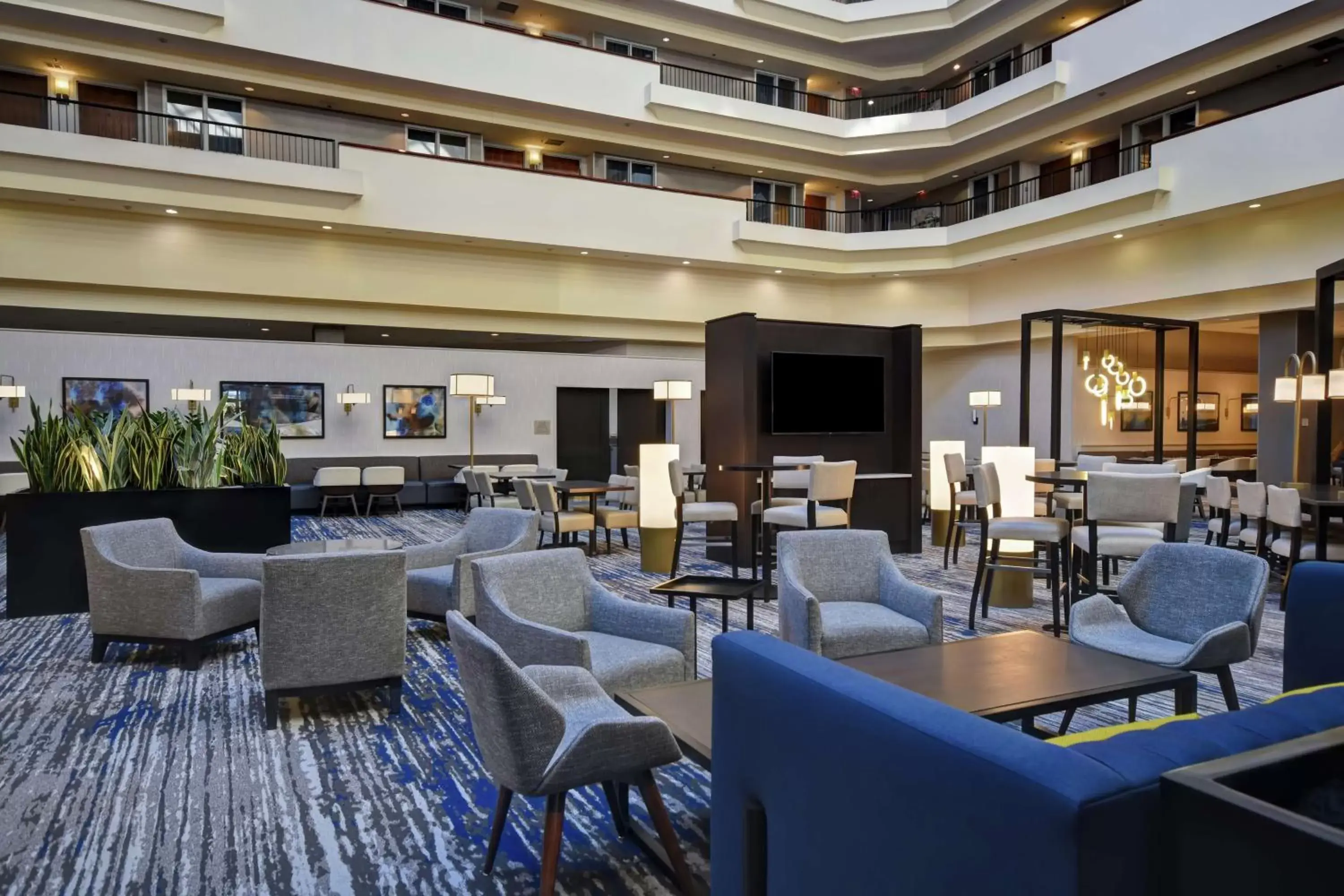 Lobby or reception, Restaurant/Places to Eat in Embassy Suites Montgomery - Hotel & Conference Center