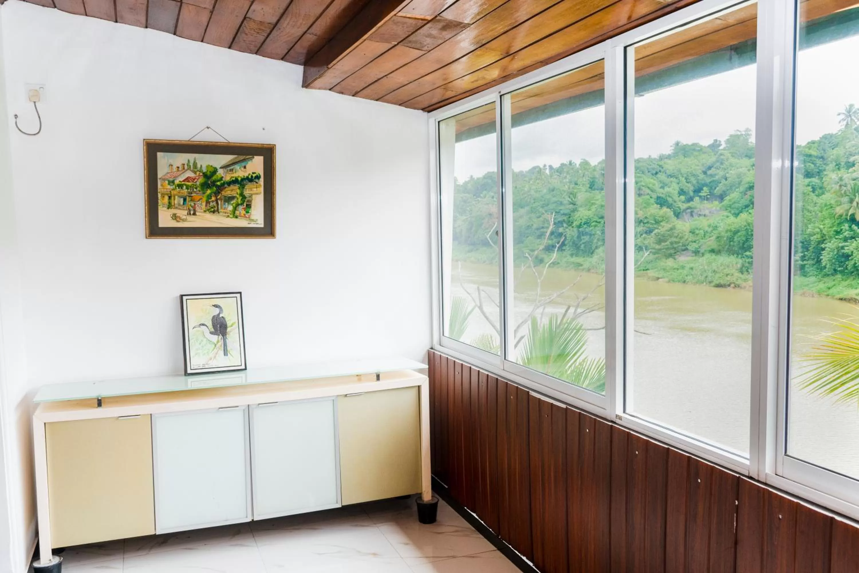 Kandy Riverside Villa