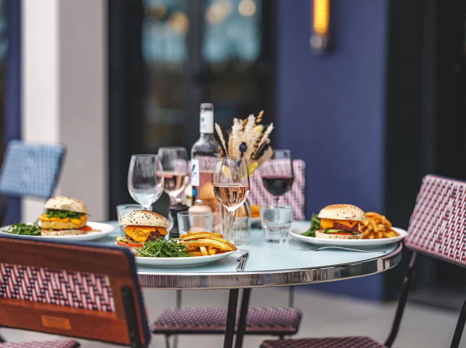 Restaurant/places to eat in Eklo Hotels Toulouse Cartoucherie Zénith