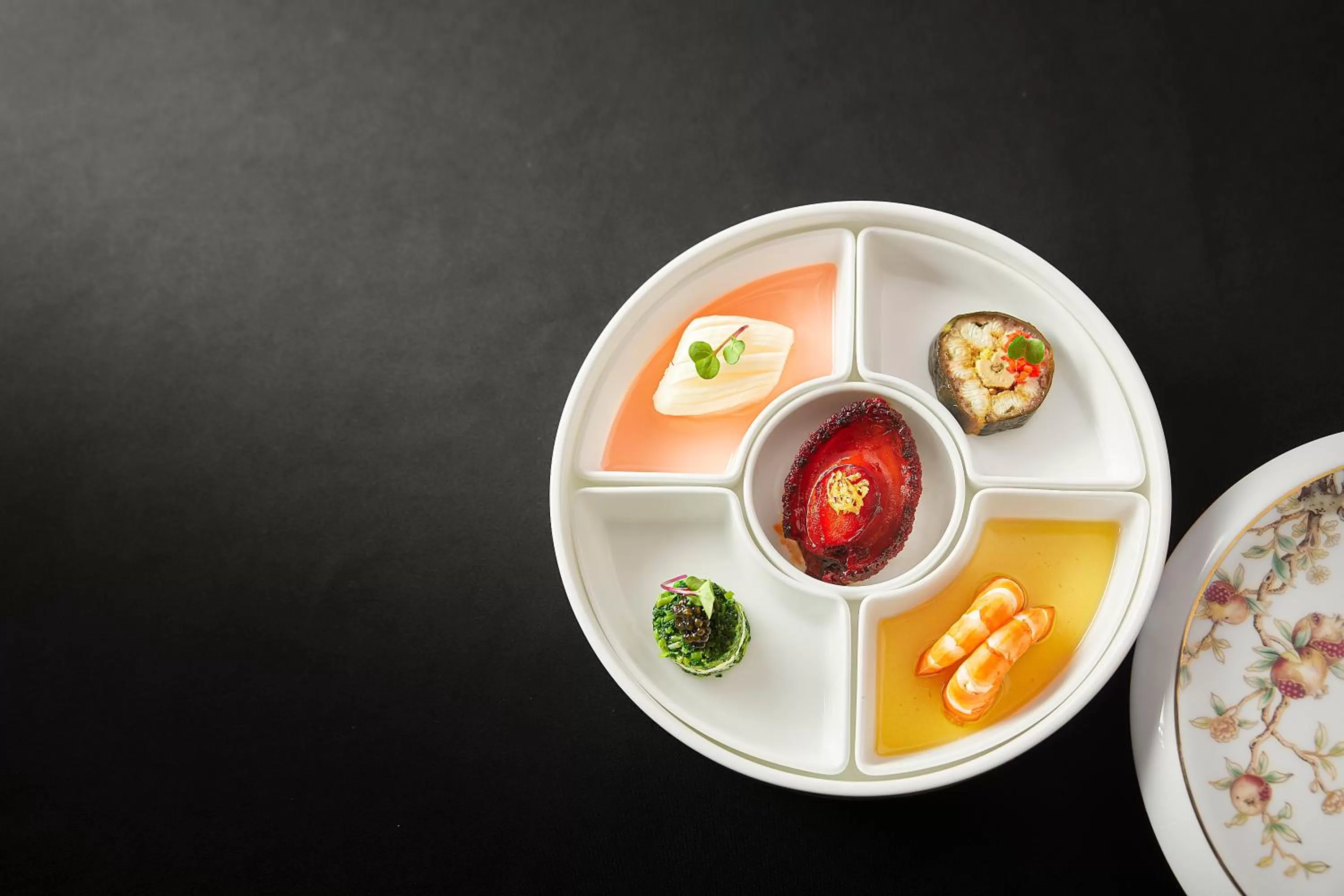 Food and drinks in Pudong Shangri-La, Shanghai