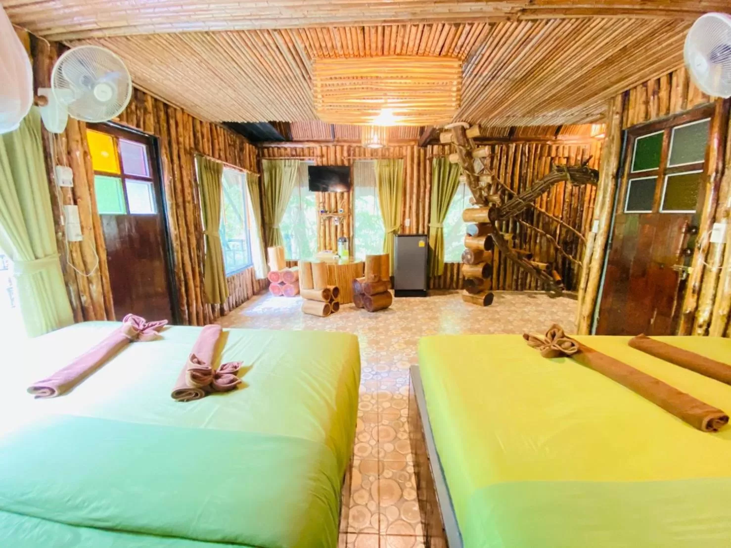 Photo of the whole room, Bed in Khao Sok Tree House Resort