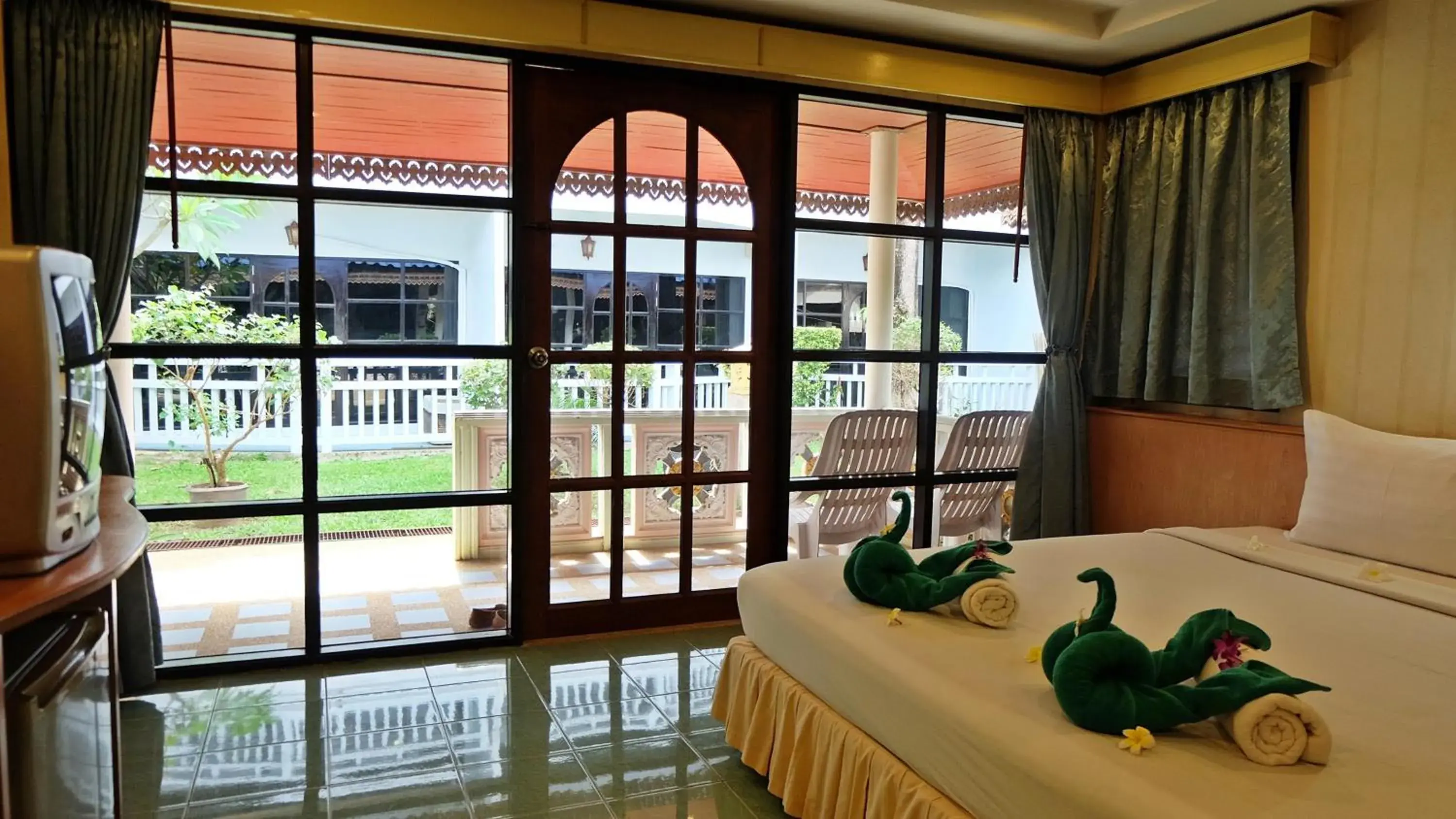 Budget Double or Twin Room in Andaman Lanta Resort - SHA Extra Plus