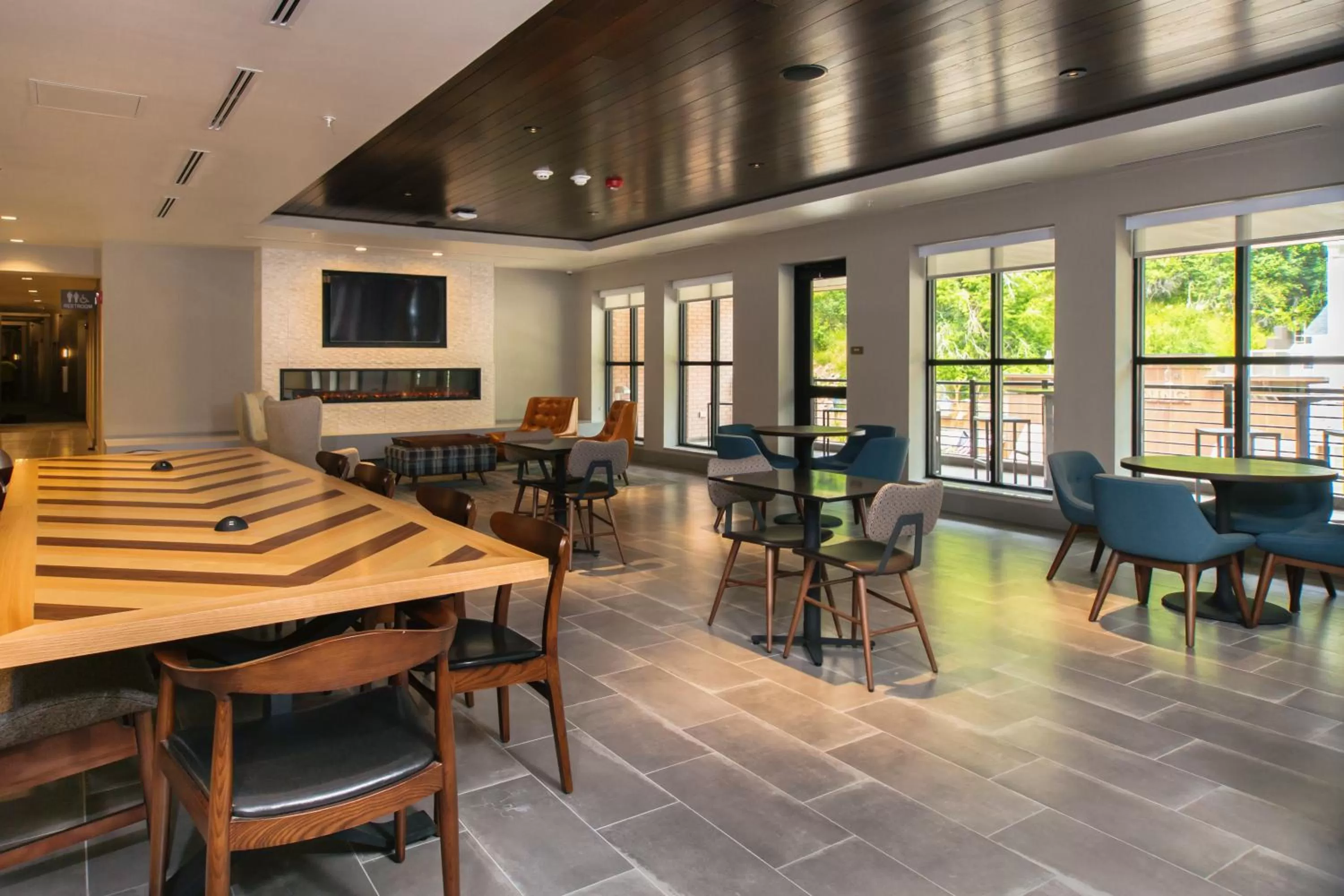 Restaurant/places to eat in Four Points by Sheraton Deadwood