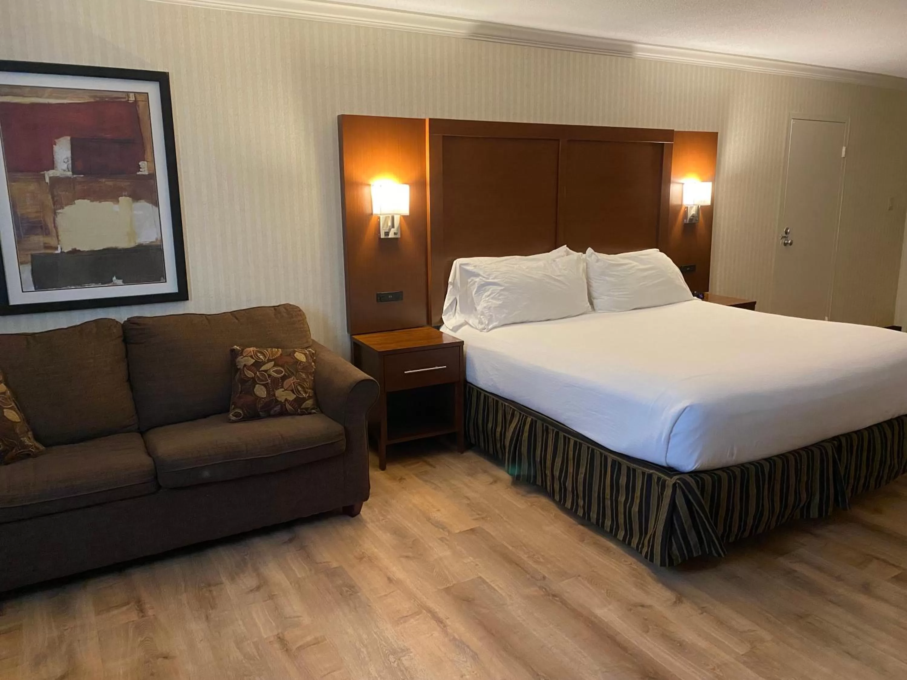 Bed in Wyndham Garden Warsaw