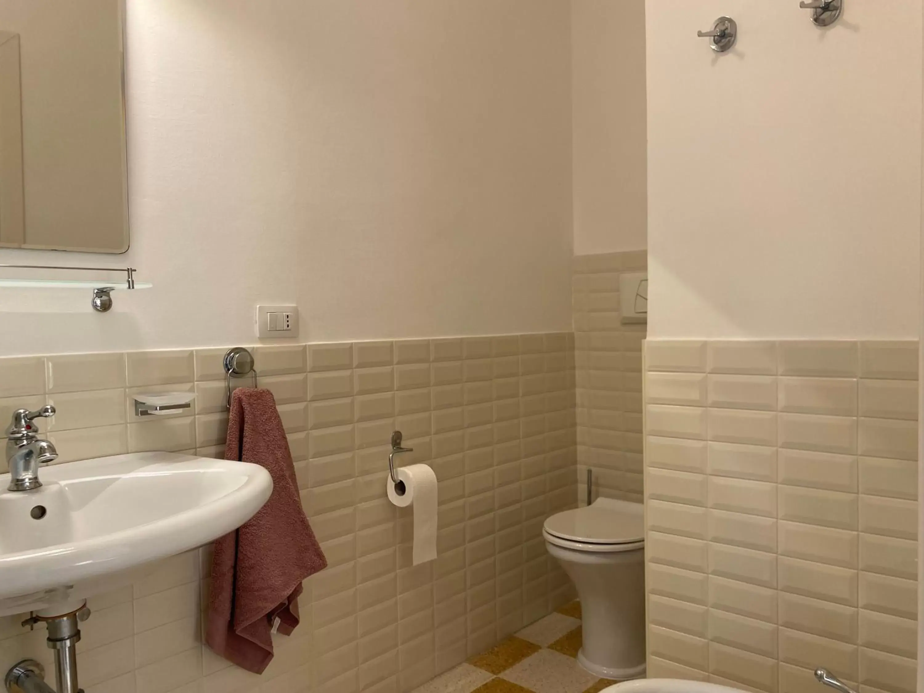 Bathroom in Rossocorallo Rooms