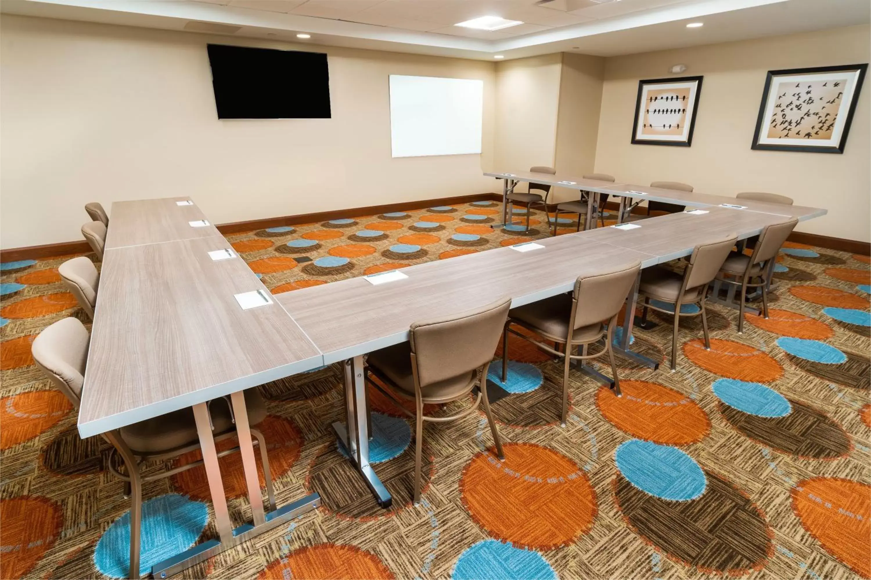 Meeting/conference room in Staybridge Suites - Newark - Fremont, an IHG Hotel