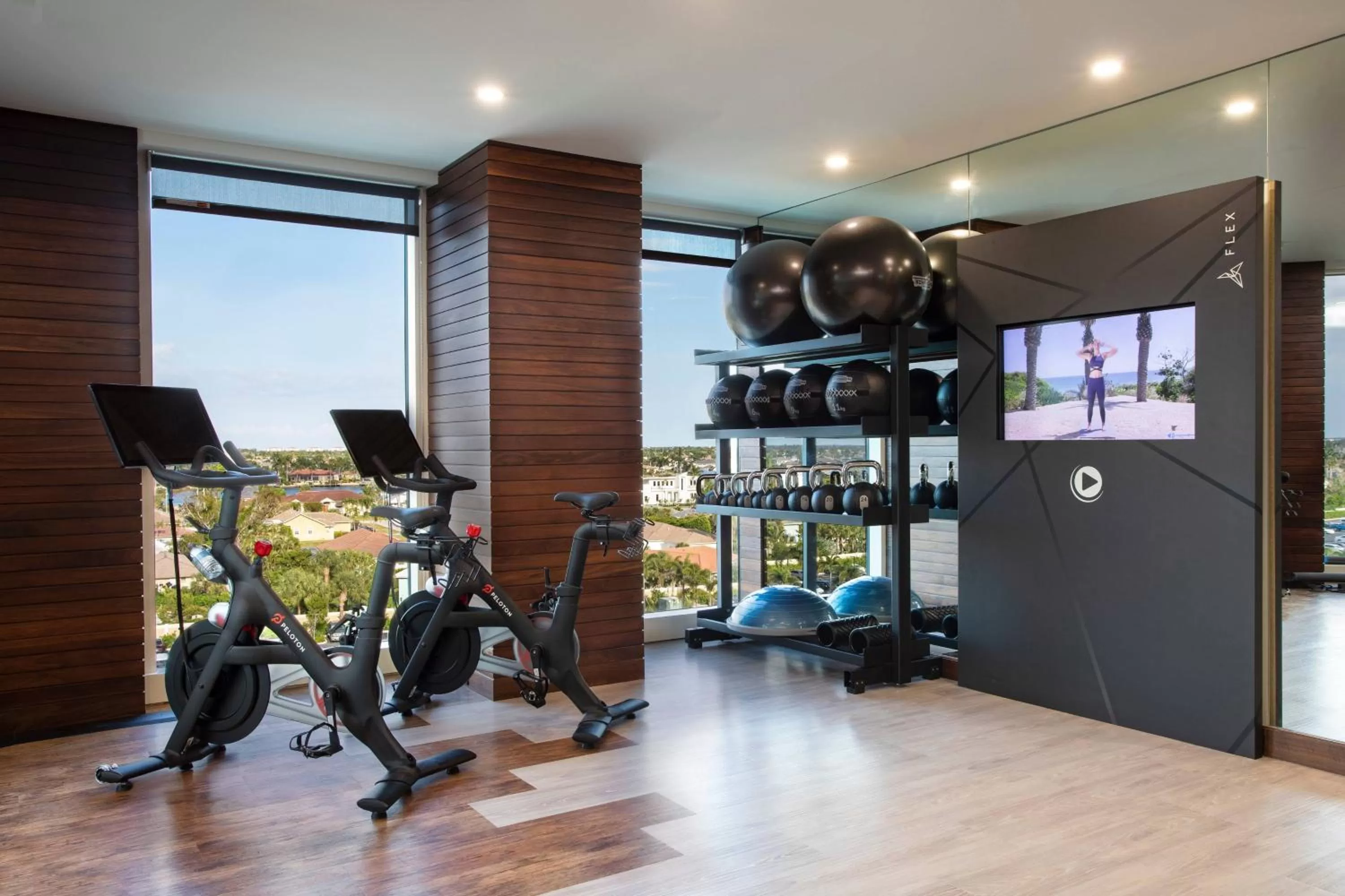 Fitness centre/facilities in JW Marriott Marco Island Beach Resort