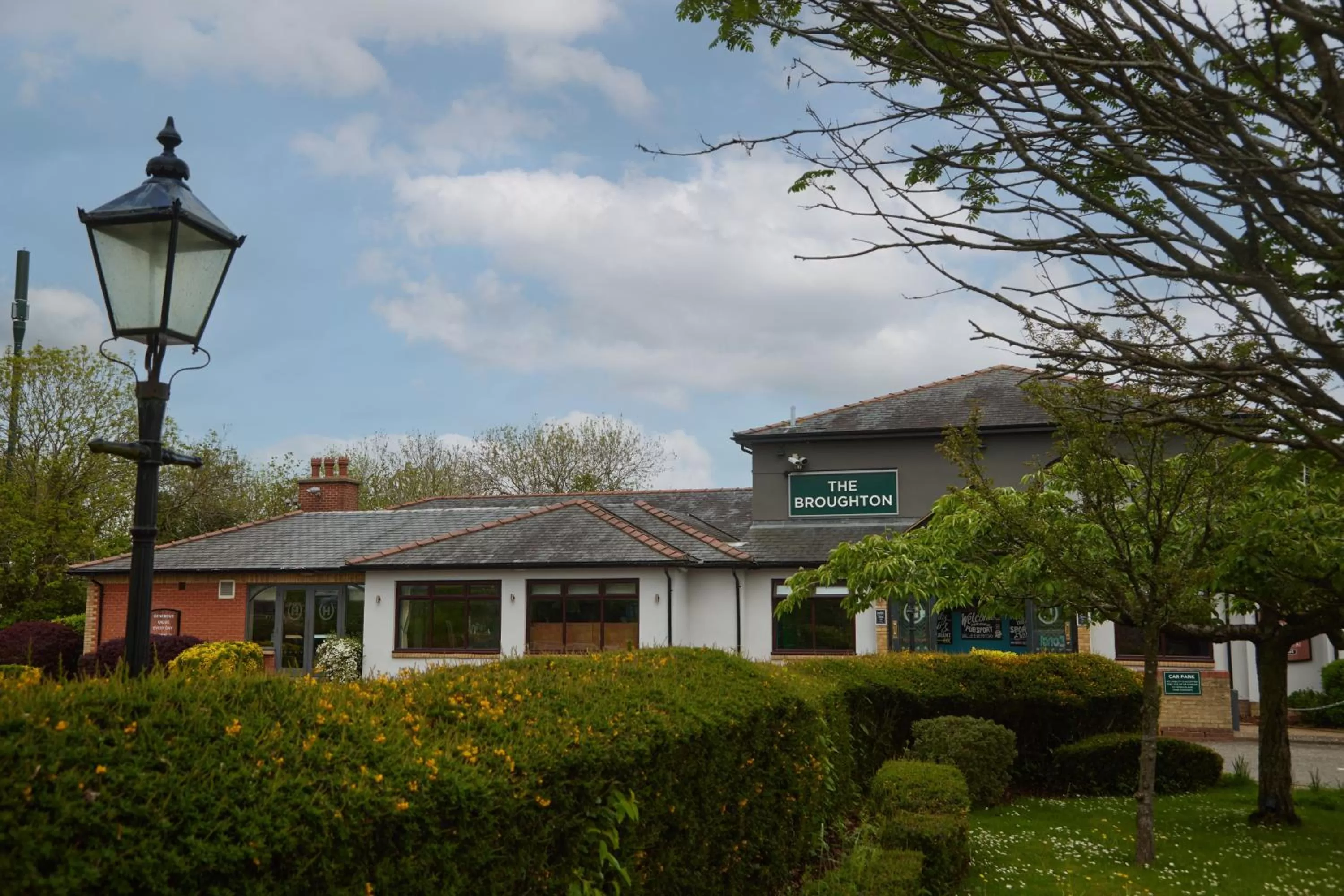 Garden in The Broughton Hotel by Greene King Inns