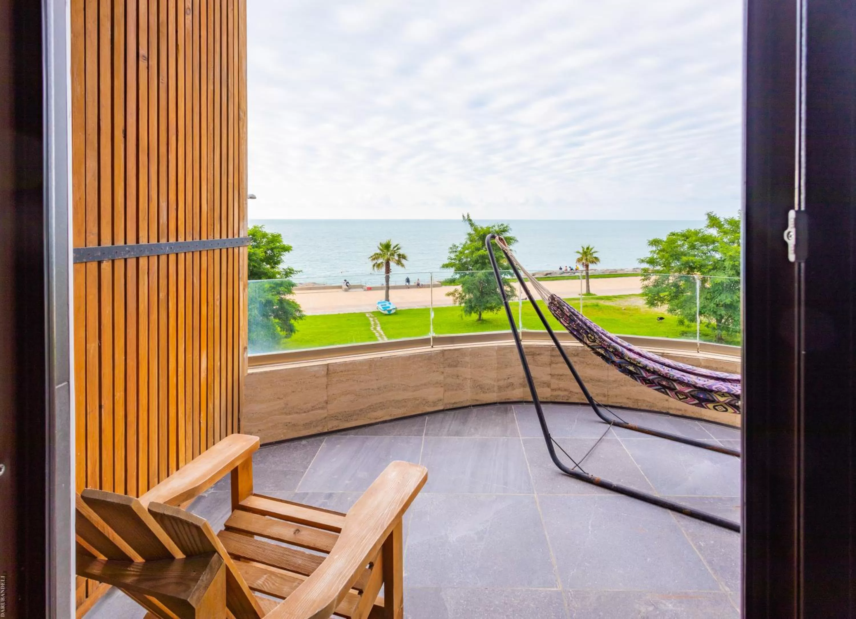 Sea view in Boulevardside