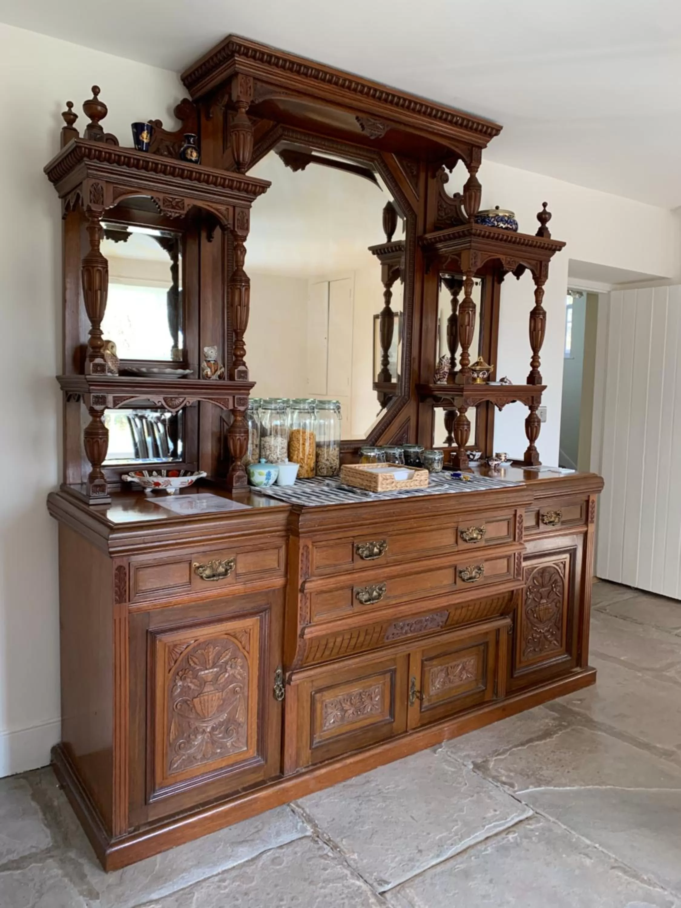 Banquet/Function facilities in Pontyclerc Farm House Bed and Breakfast