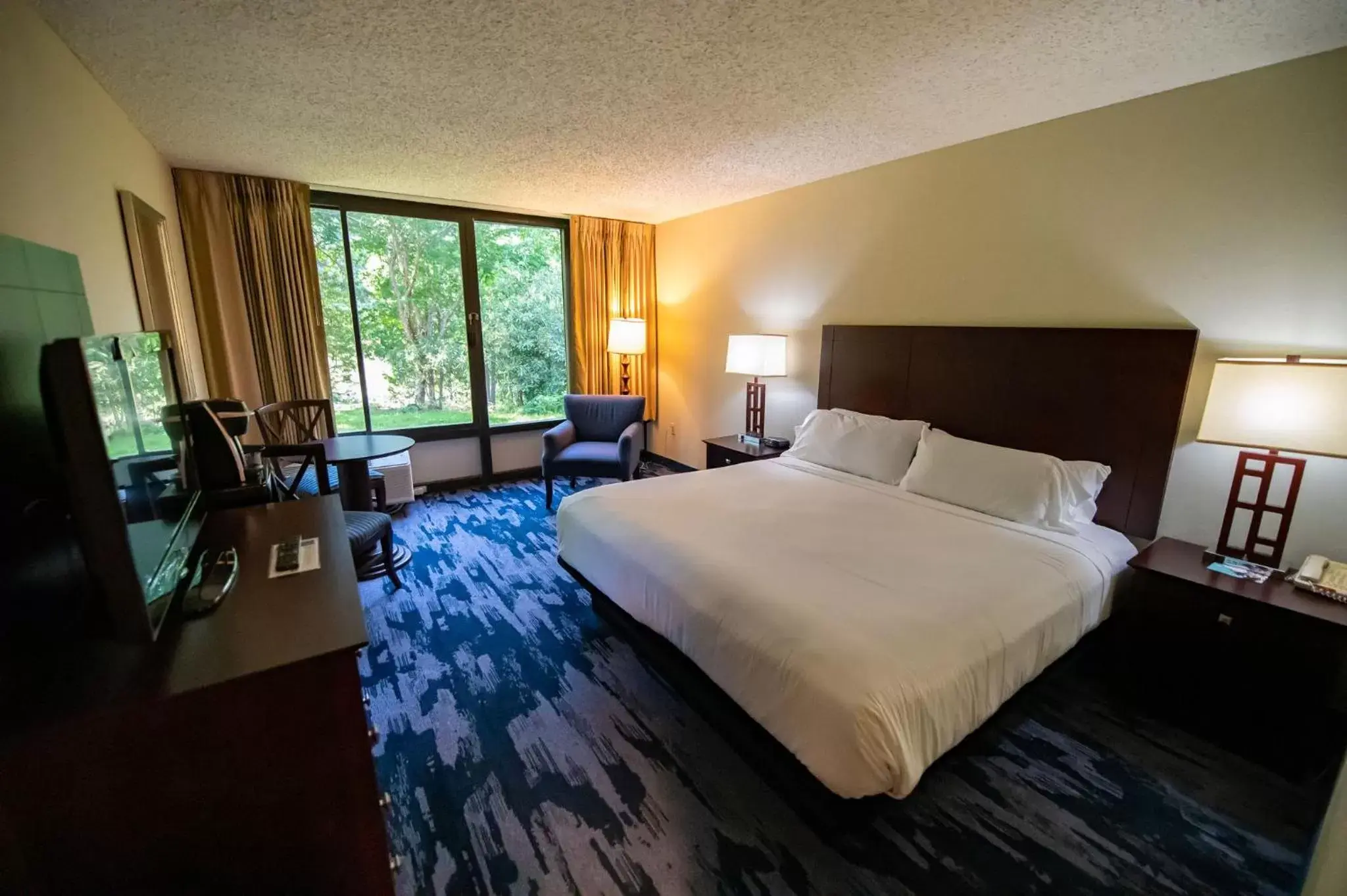 Bedroom, Bed in Holiday Inn Bar Harbor Regency Hotel by IHG Bedroom, Bed in Holiday Inn Bar Harbor Regency Hotel by IHG