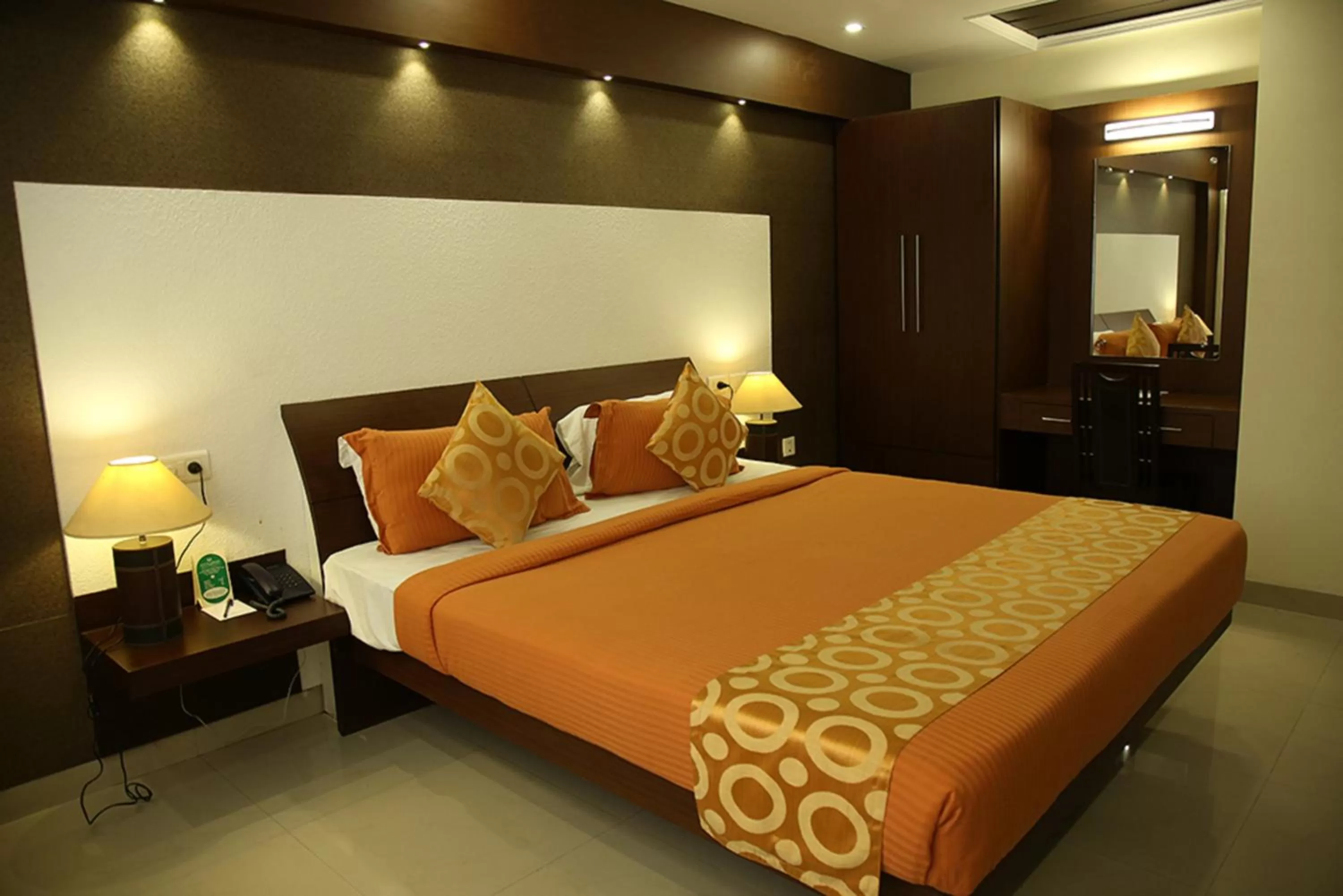 Bedroom in Royal Omars