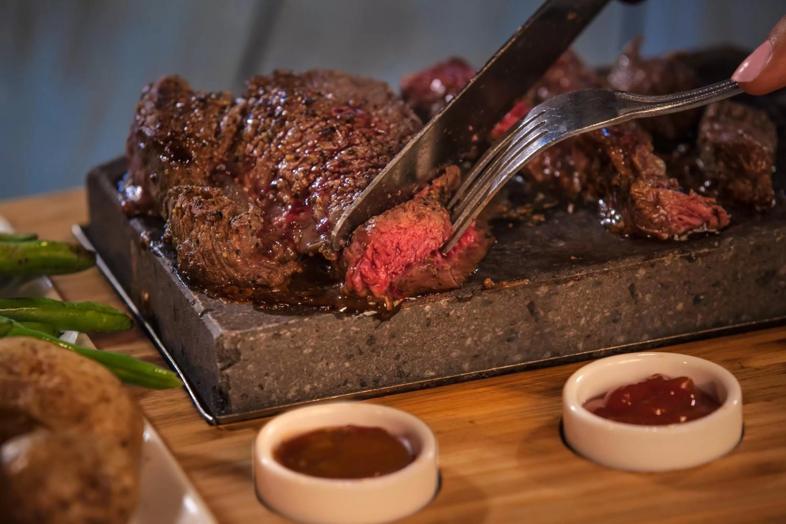 Restaurant/places to eat in Natura Treescape Resort