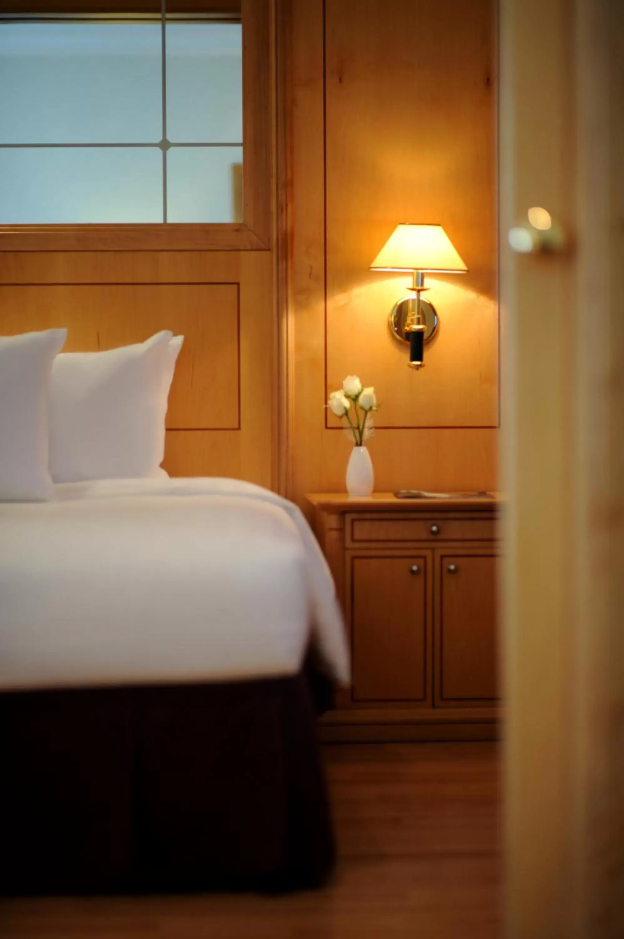 Bedroom, Bed in Millennium Downtown Bedroom, Bed in Millennium Downtown