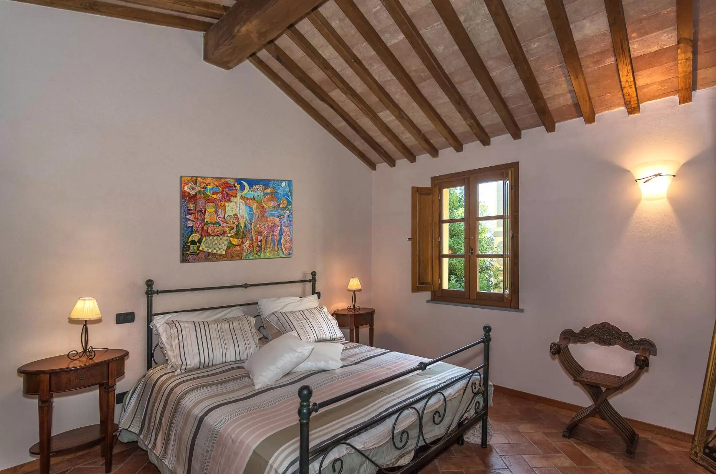 Bedroom in Pisa Holidays