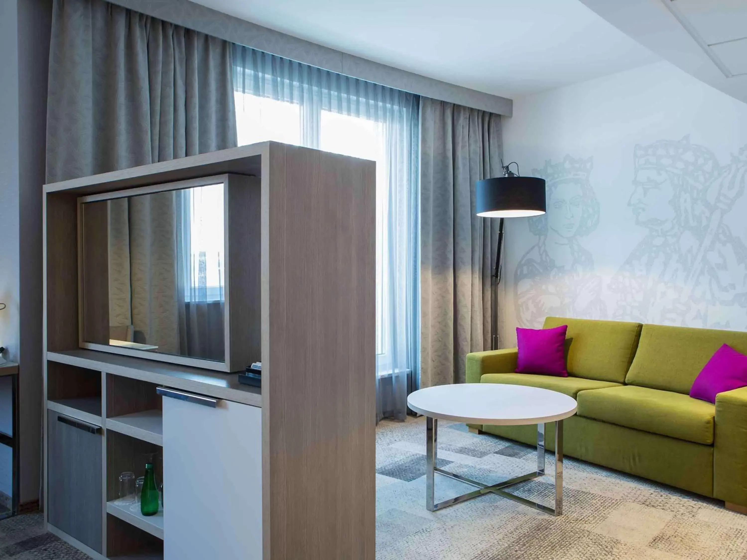 Photo of the whole room, TV/Entertainment Center in Mercure Krakow Stare Miasto