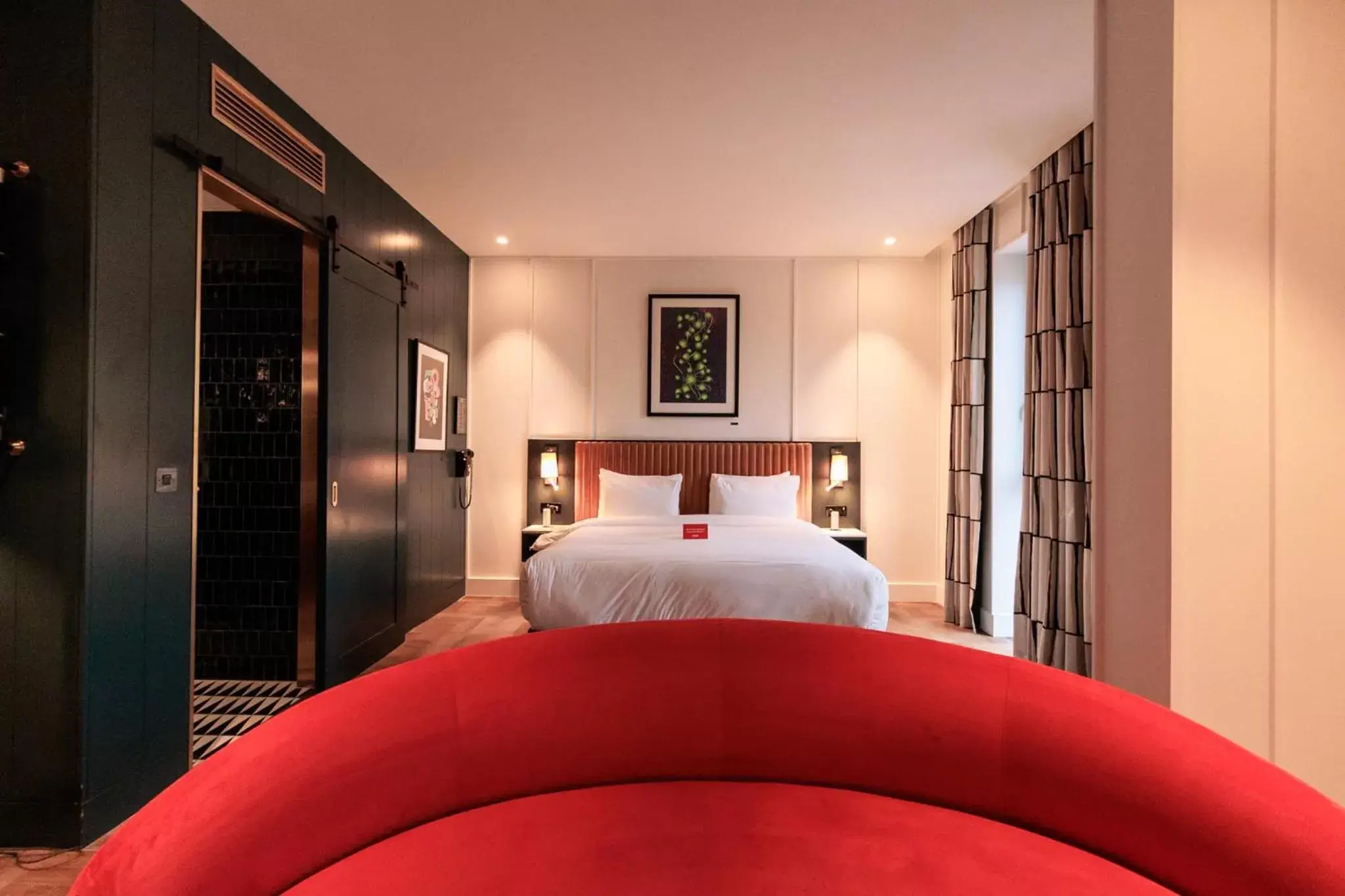 Suite in The Dean Cork Suite in The Dean Cork