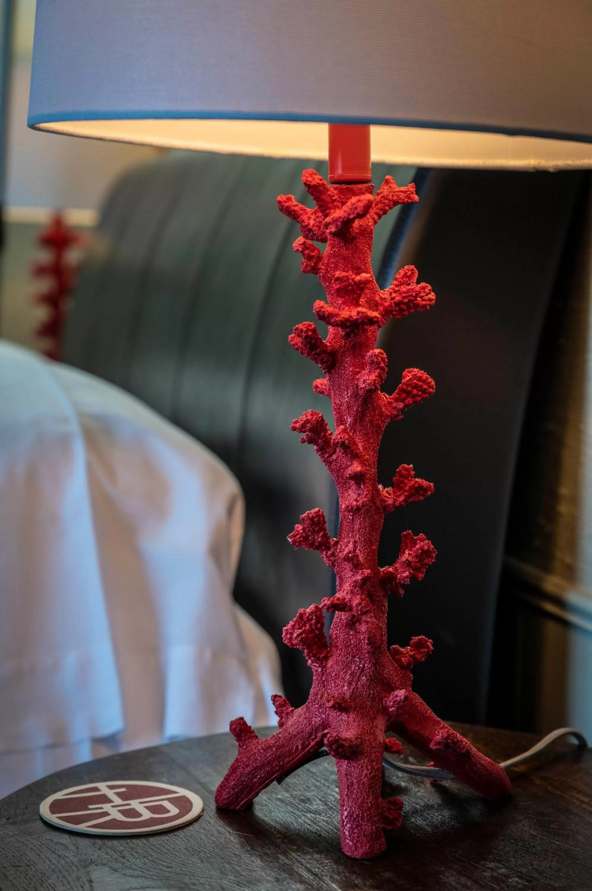 Bed in Hotel Broad Ripple