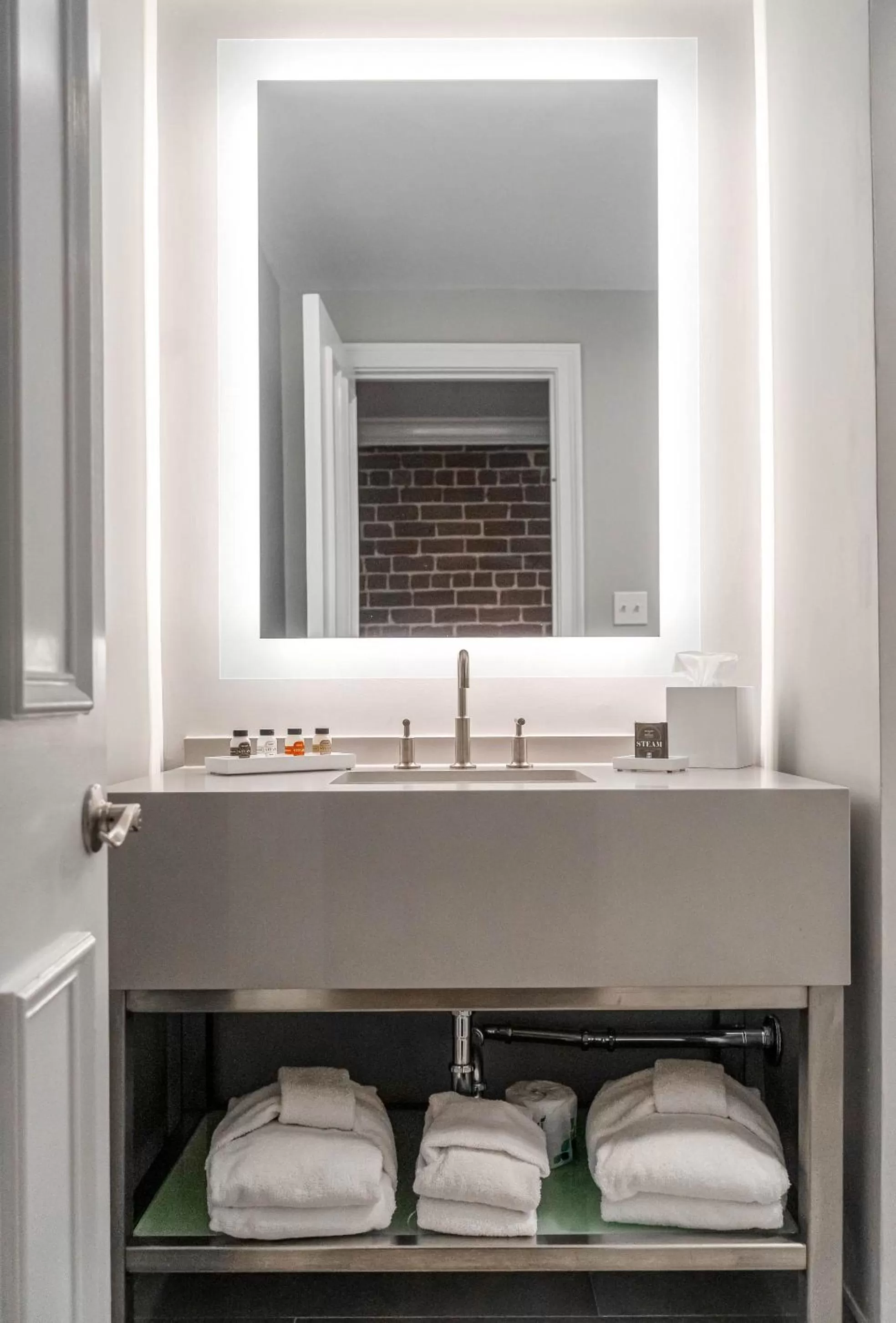 Bathroom in River Street Inn