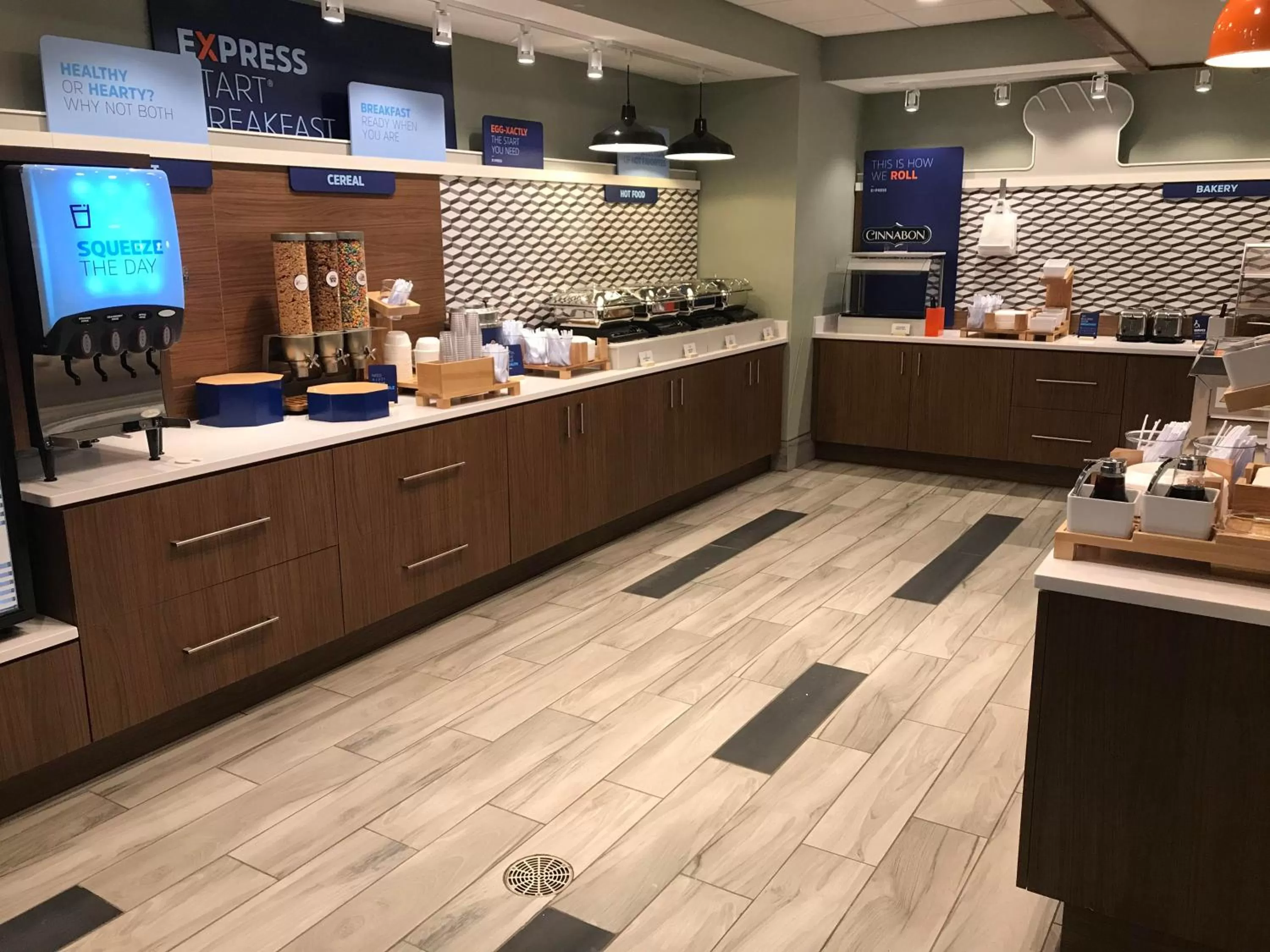 Breakfast in Holiday Inn Express Hotel & Suites Mount Juliet - Nashville Area by IHG