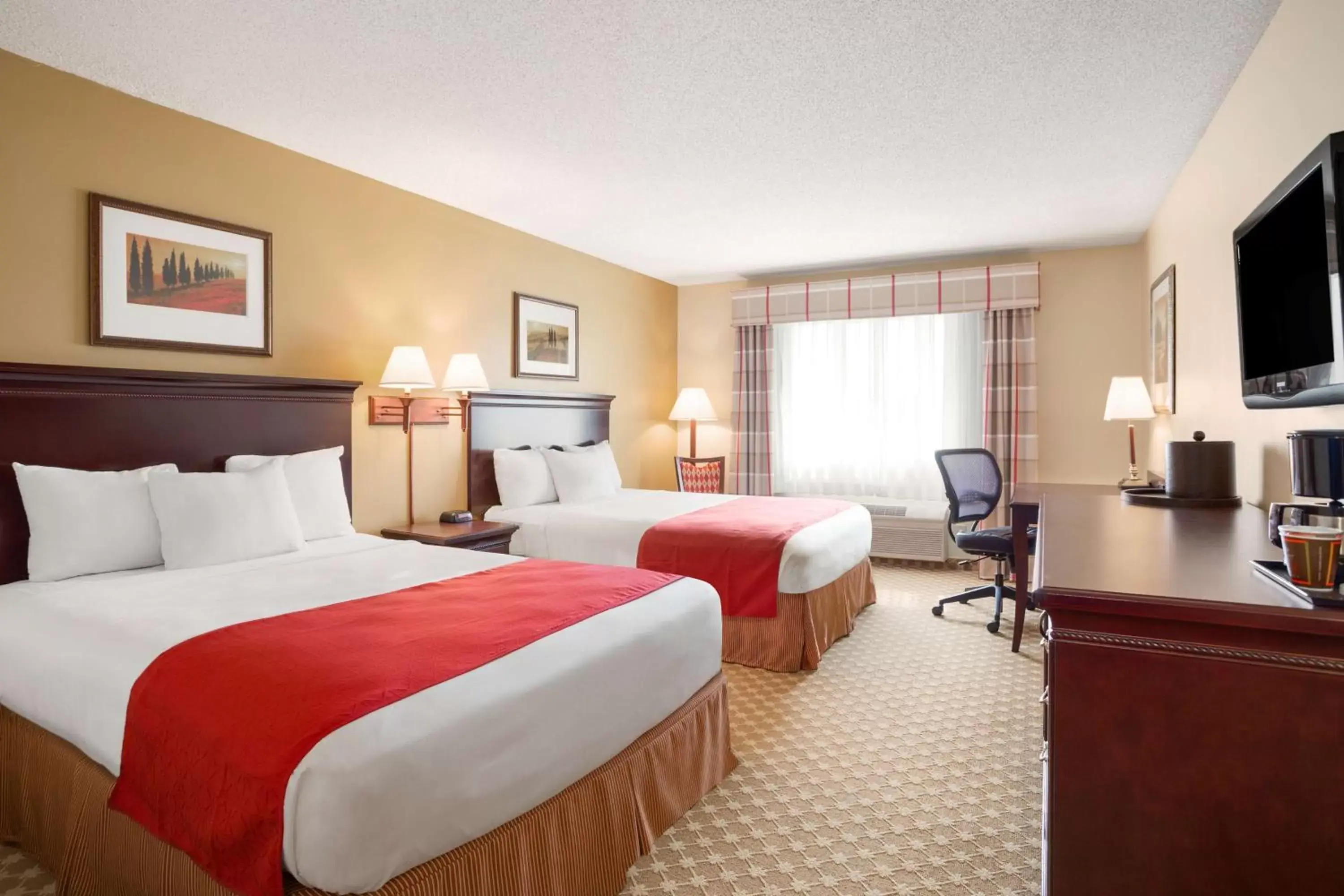 Photo of the whole room, Bed in Country Inn & Suites by Radisson, Lincoln North Hotel and Conference Center, NE